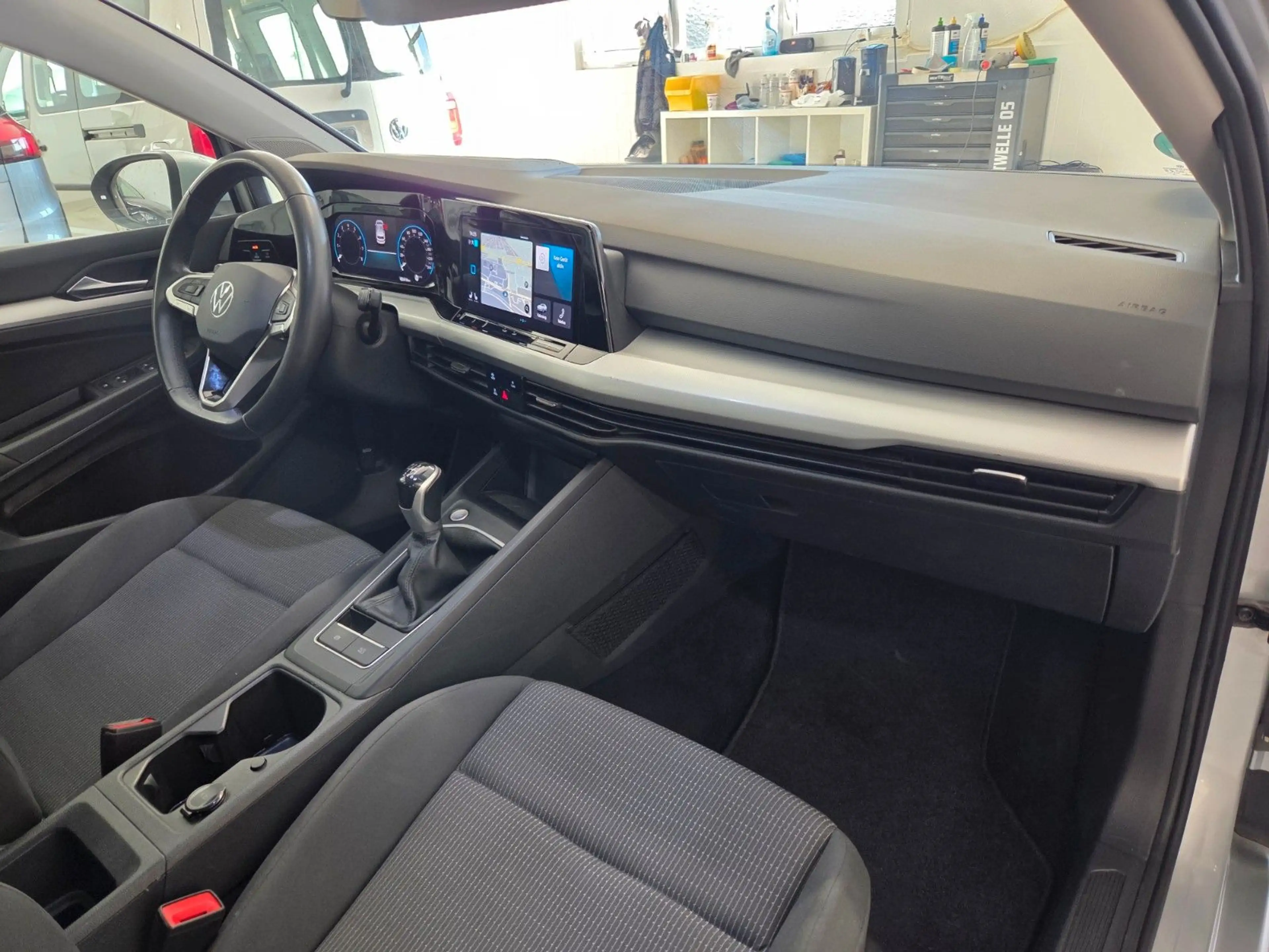 Volkswagen Golf VIII Lim. Basis — photo 15