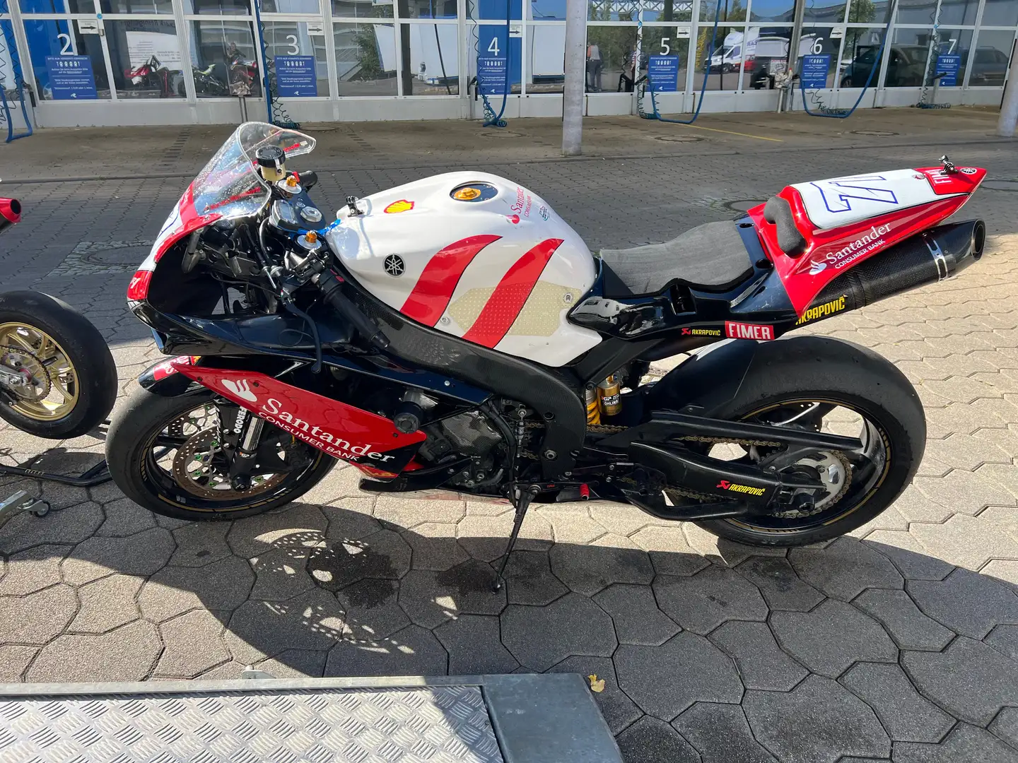 Yamaha YZF-R1 YZF-R1 RN19 Trackbike Ready to Race + Equipment - 2