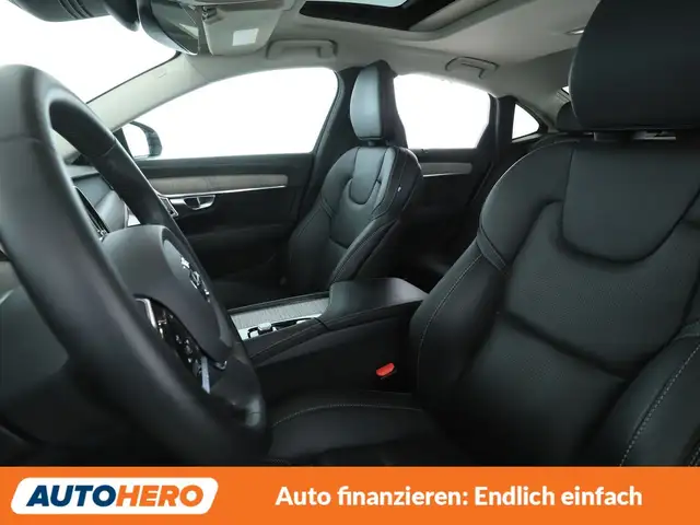 Volvo S90 view 10