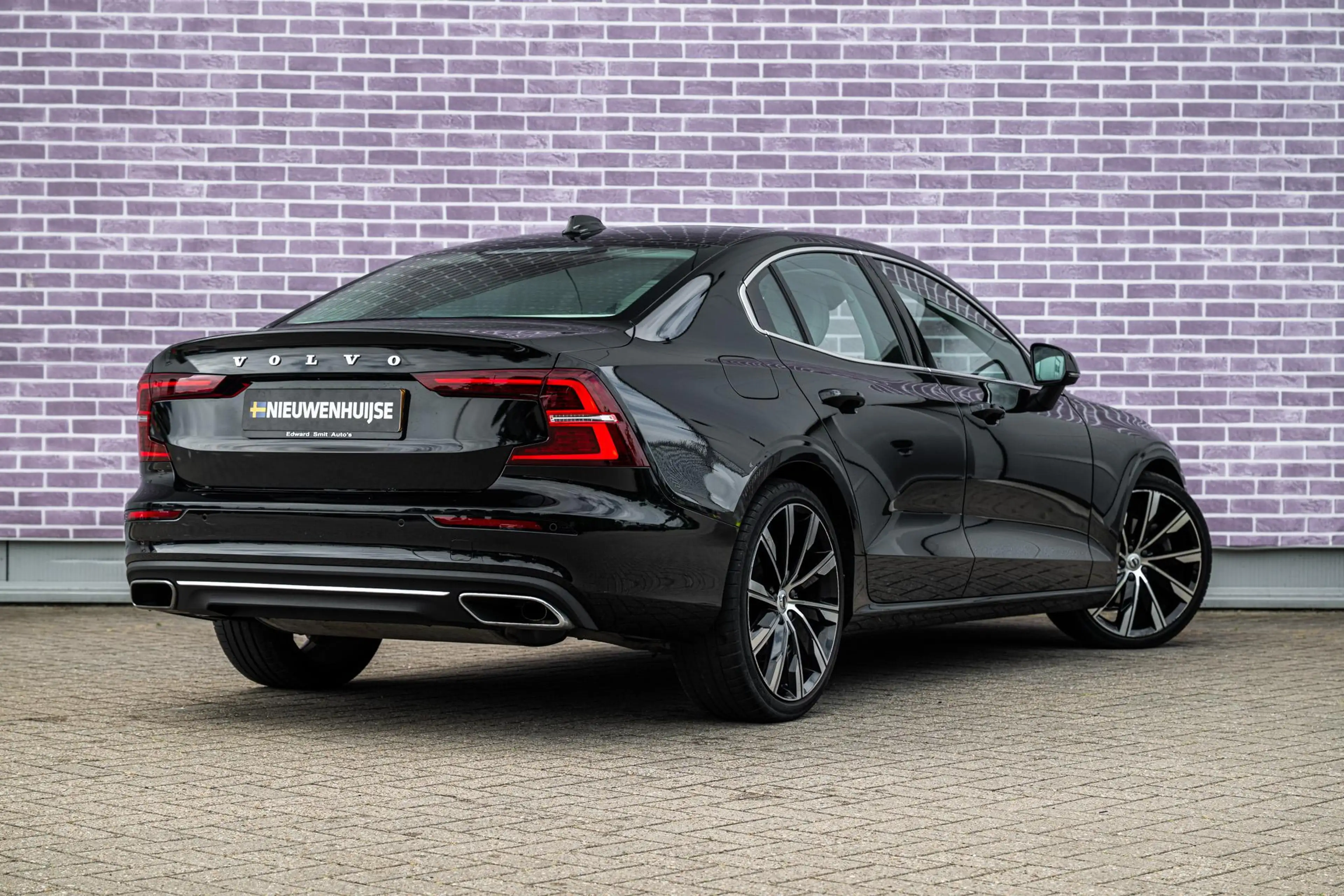 Volvo S60 2.0 B4 Plus Bright | Trekhaak | Panoramadak | Harm — photo 2