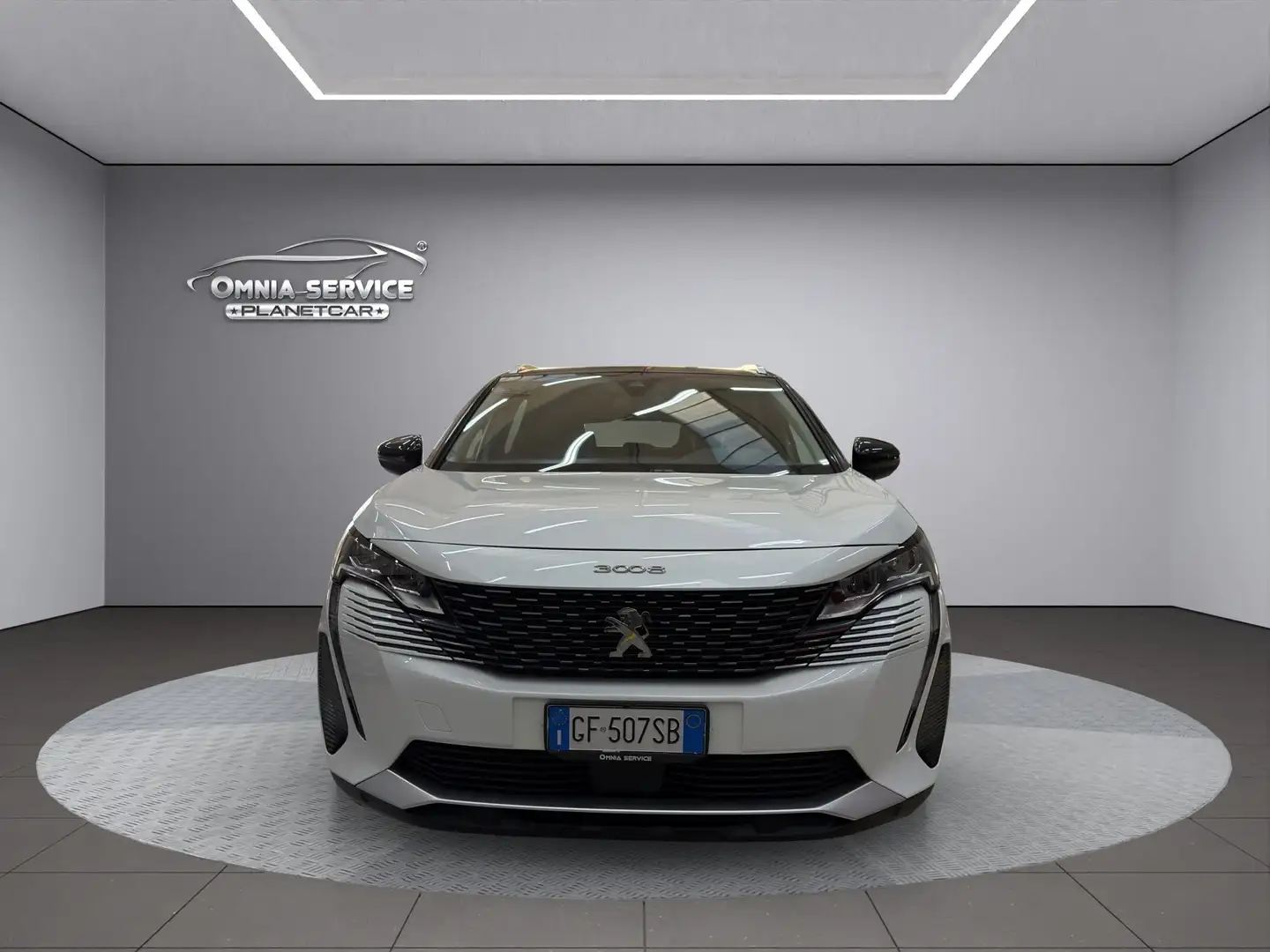 Peugeot 3008 3008 II 2021 1.5 bluehdi Allure Pack s Weiß - 2