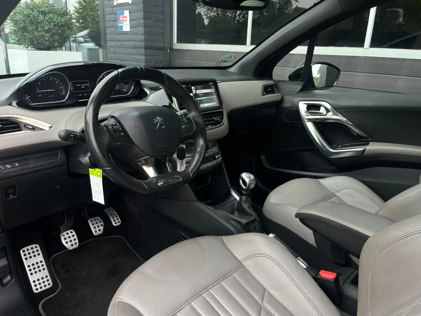 Peugeot 208 1.6 THP XY, Airco, Leder, Cruise, Navi, PDC, NAP Noir - 2
