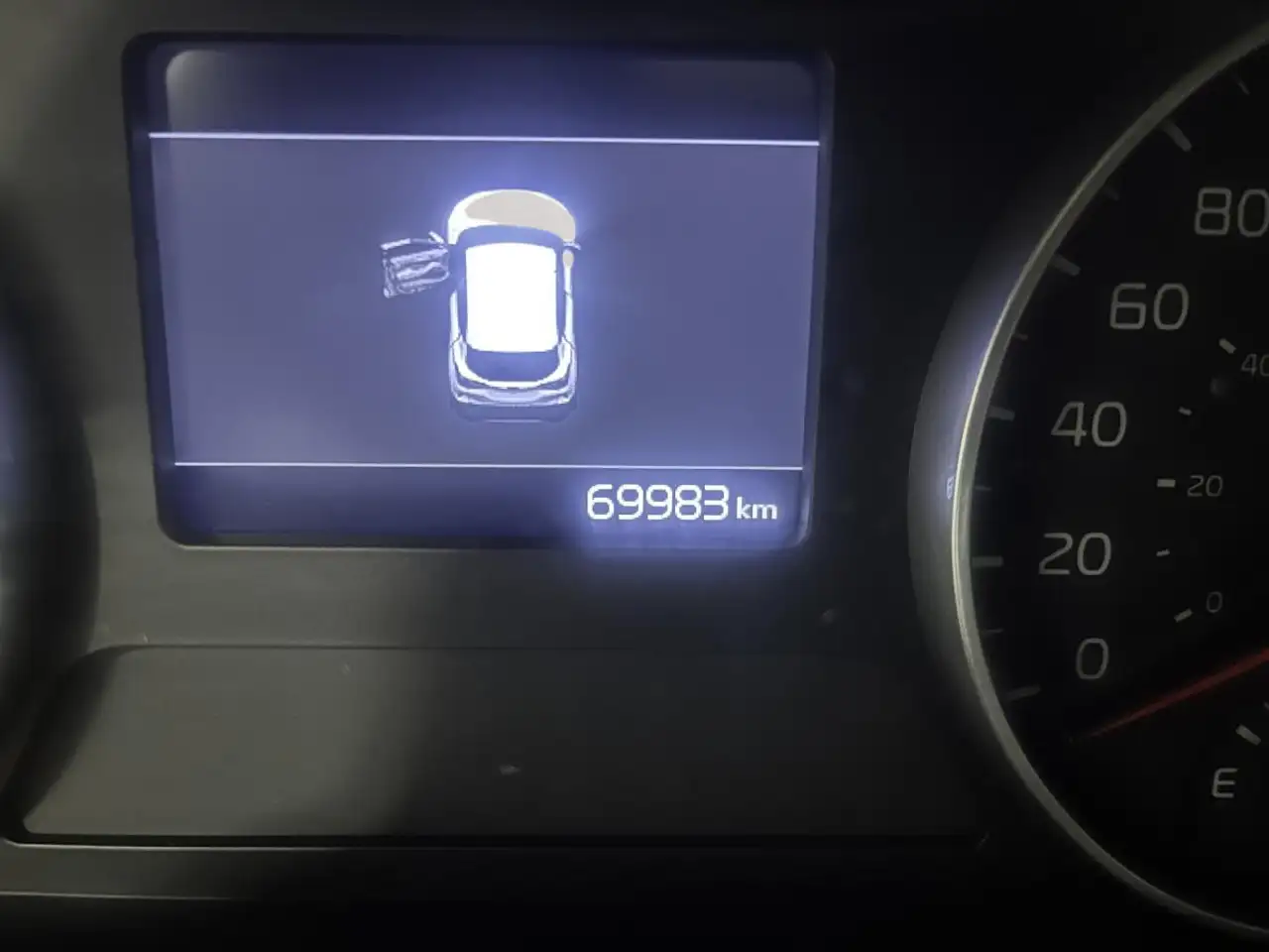 Kia Seltos снимка Kia Seltos
