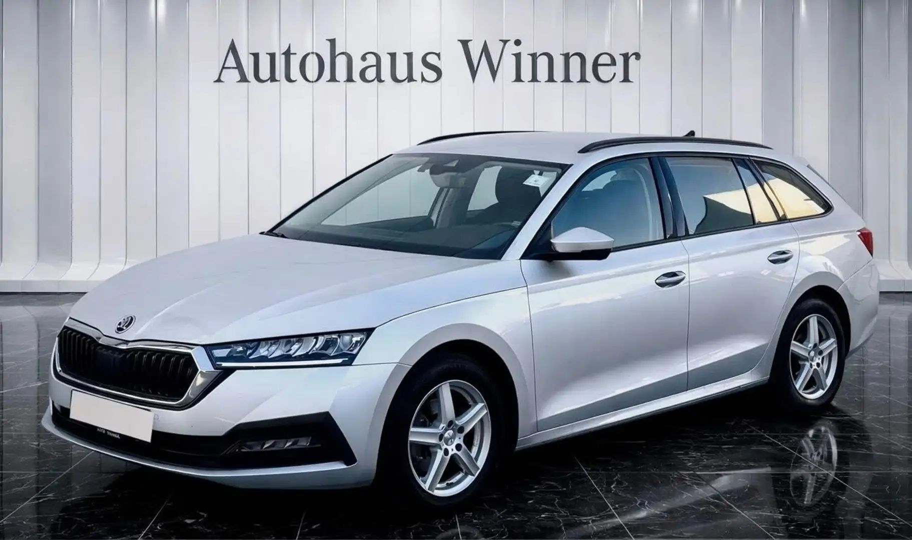 Skoda Octavia Ambition 2.0 TDI Erstbesitz MwSt. Mod. 2023 Silber - 1