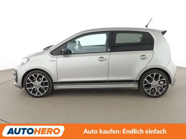 Volkswagen Up! view 3