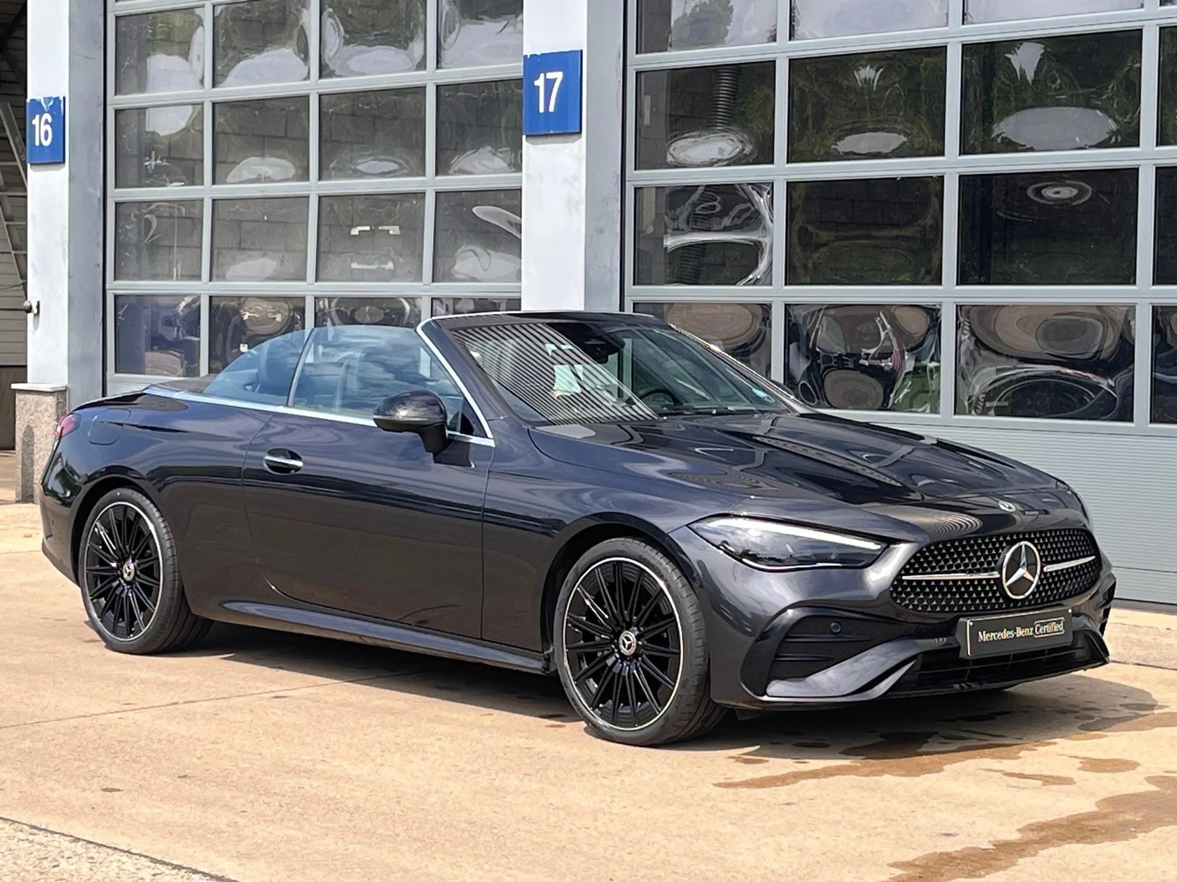 Mercedes-Benz CLE 200 Cabriolet Amg — photo 2