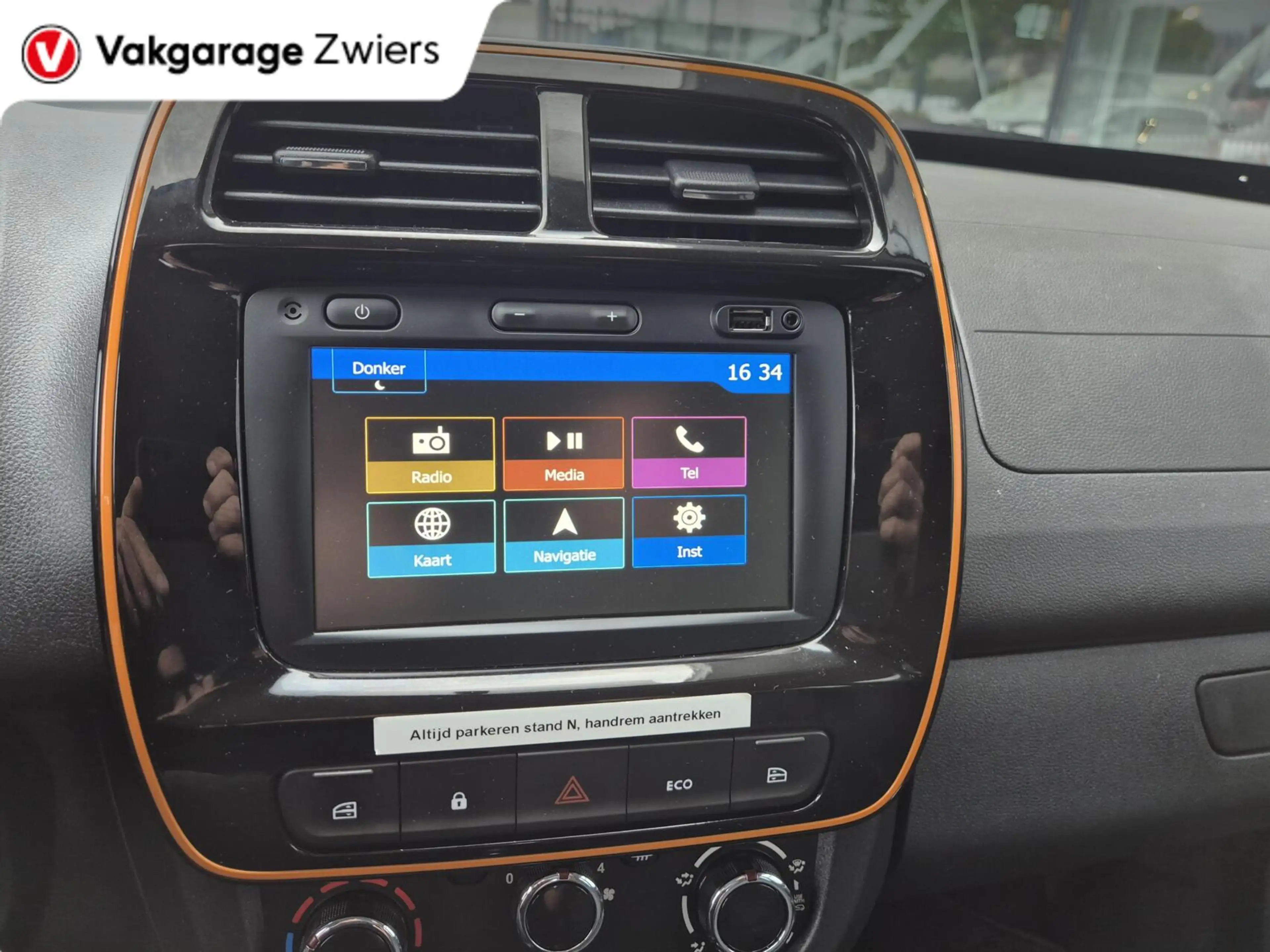 Dacia Spring Business 27 kWh SOH91.8% Orange Pack | Camera | — photo 6