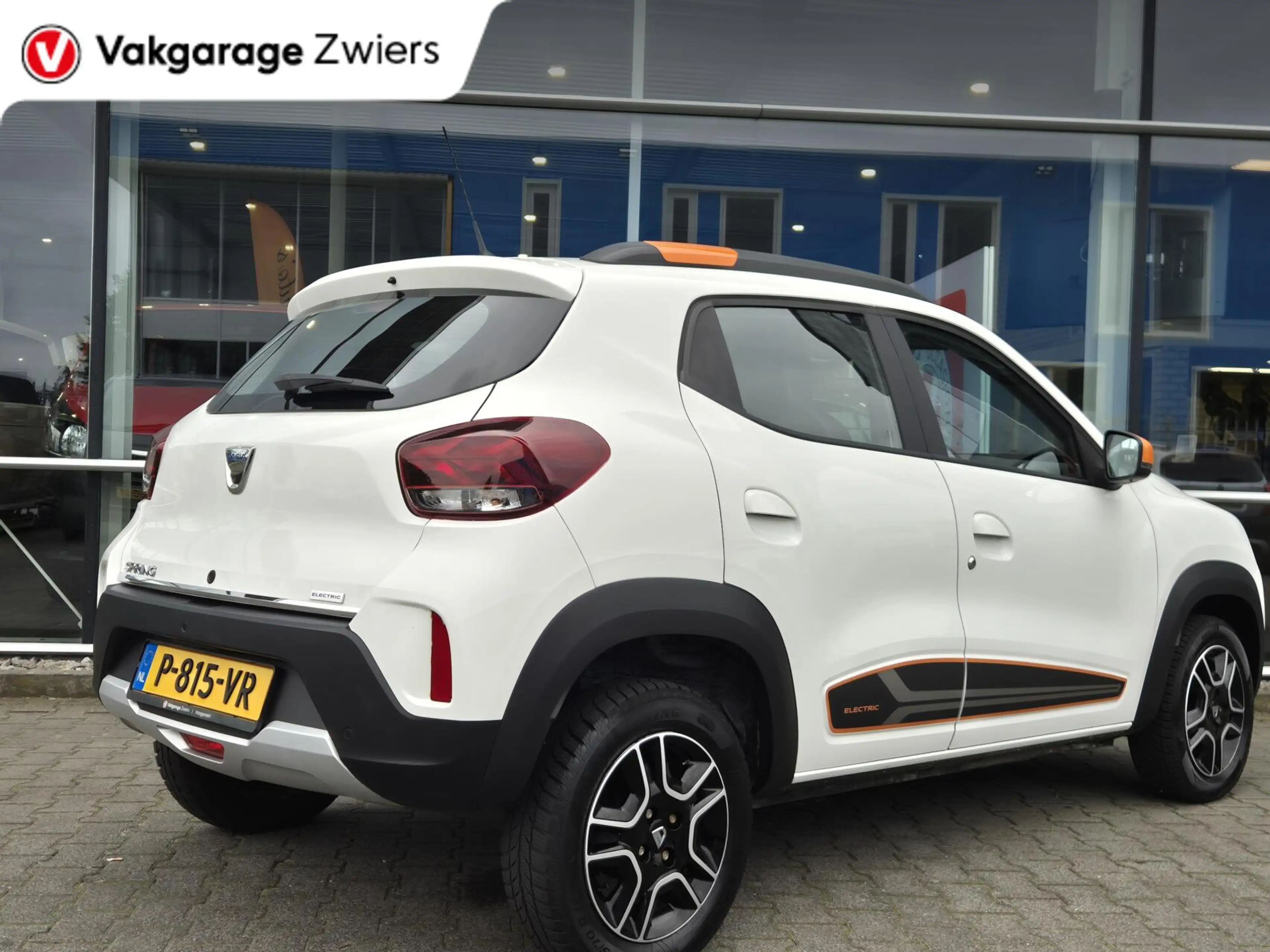 Dacia Spring Business 27 kWh SOH91.8% Orange Pack | Camera | — photo 9