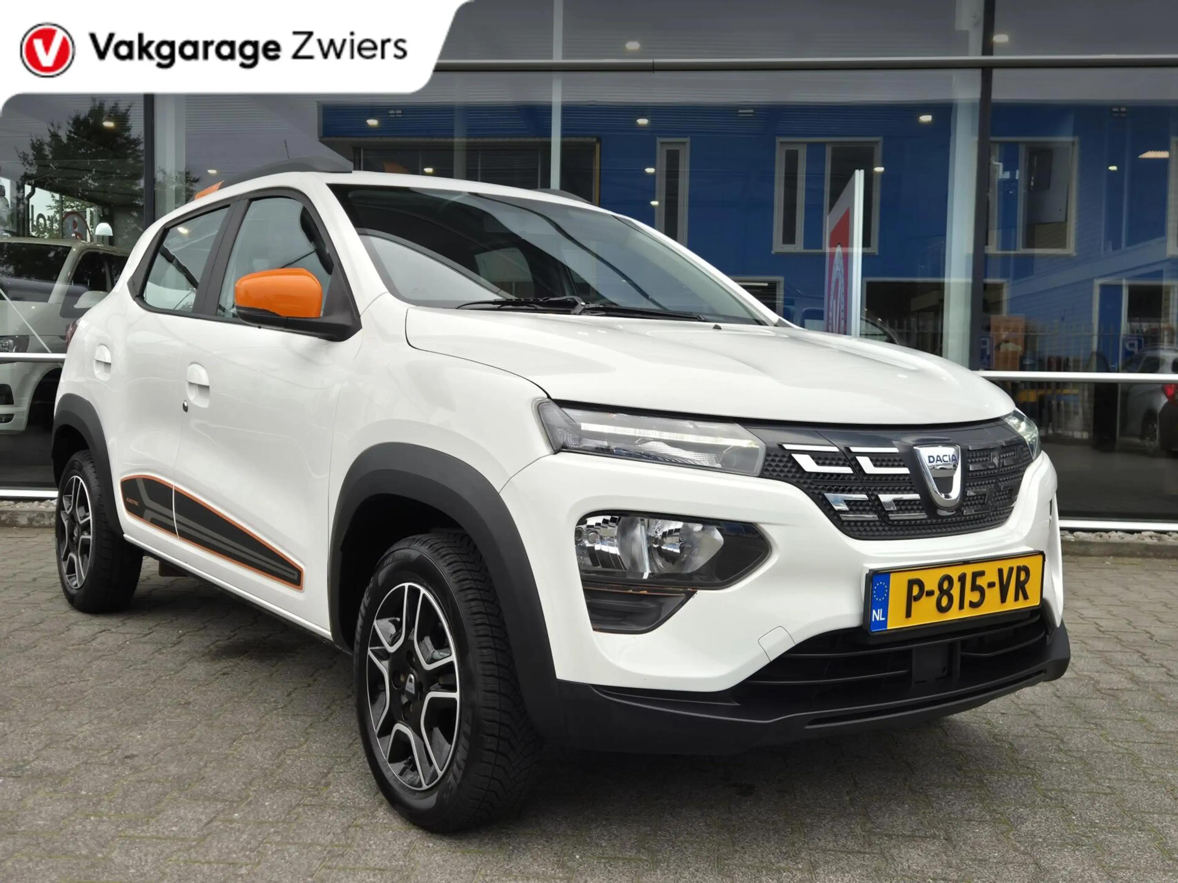 Dacia Spring Business 27 kWh SOH91.8% Orange Pack | Camera | — photo 13