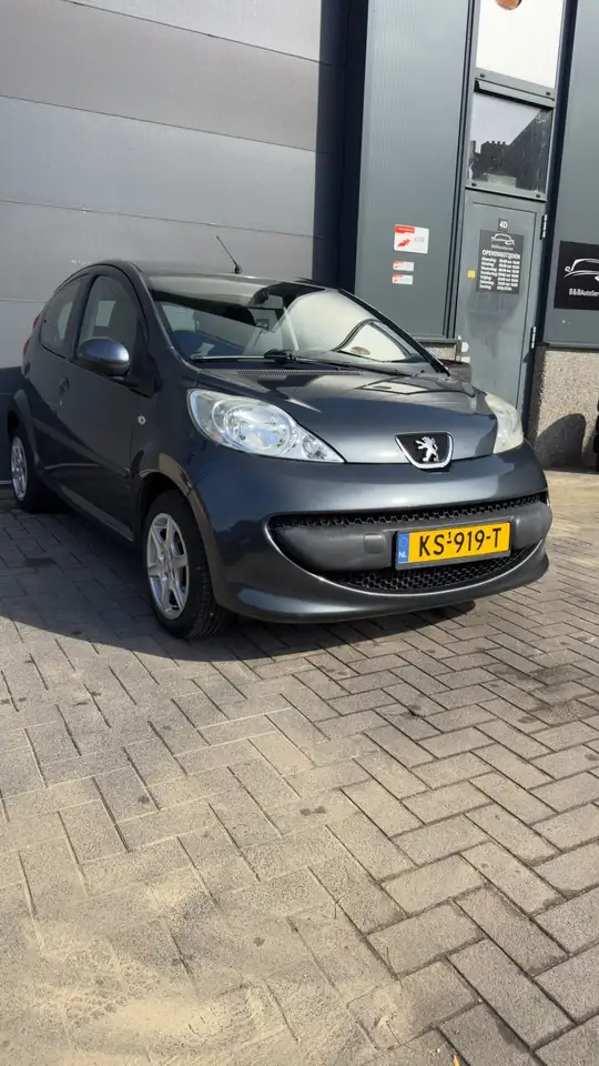 Peugeot 107