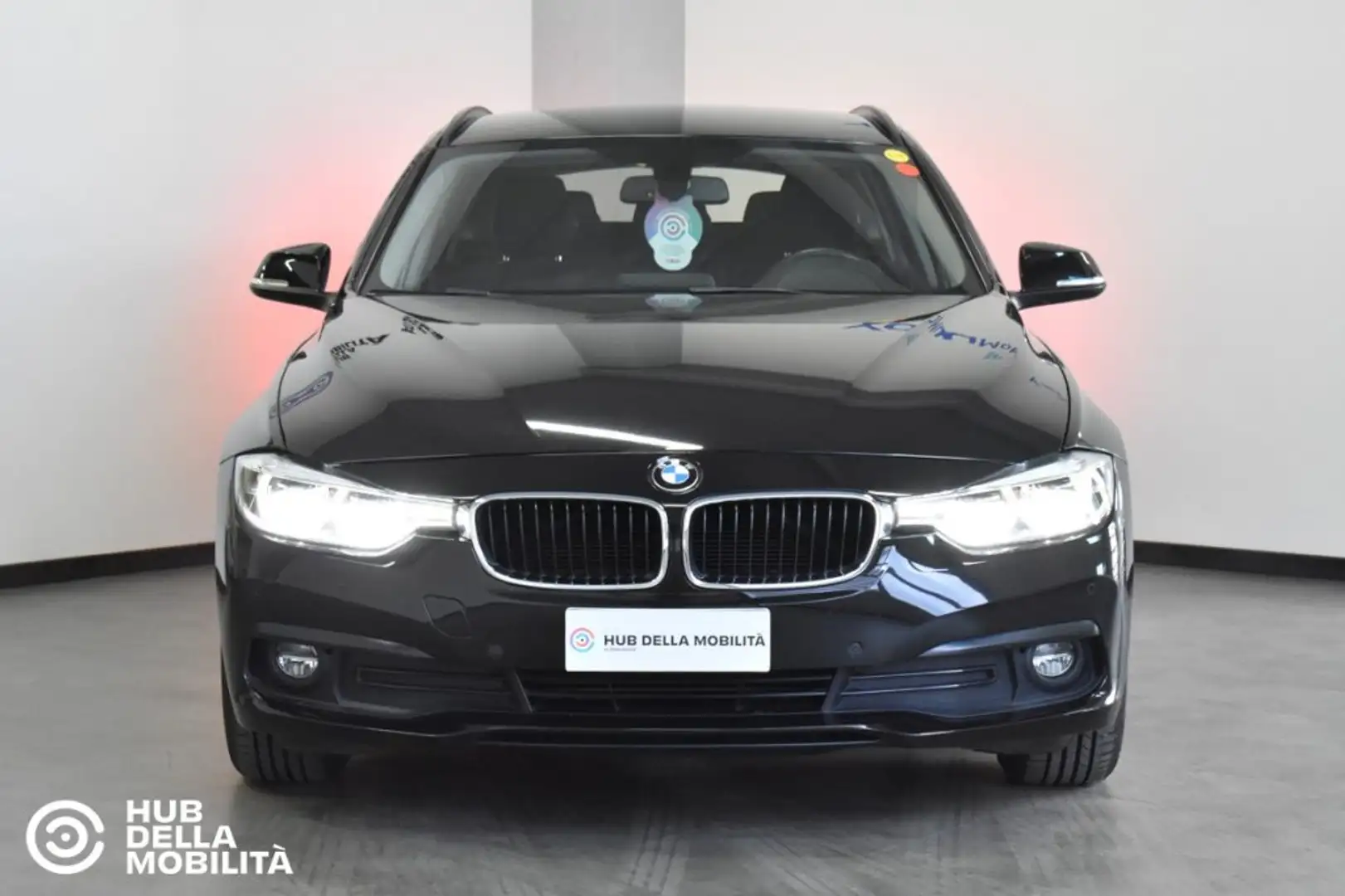 BMW 316 d Touring Business Advantage aut. Noir - 1