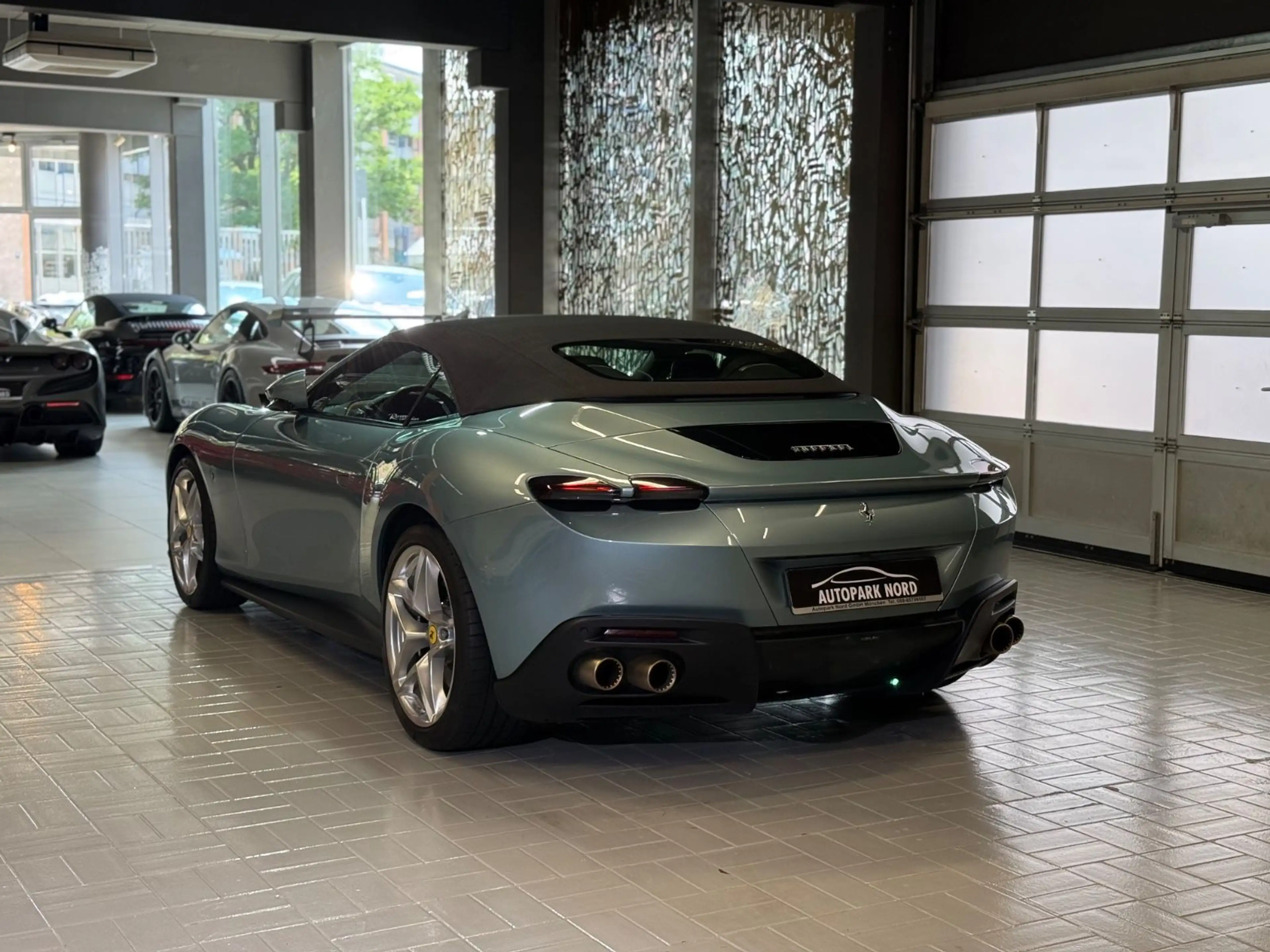 Ferrari Roma 3.9 T V8 Spider DCT CARPLAY~360° — photo 5