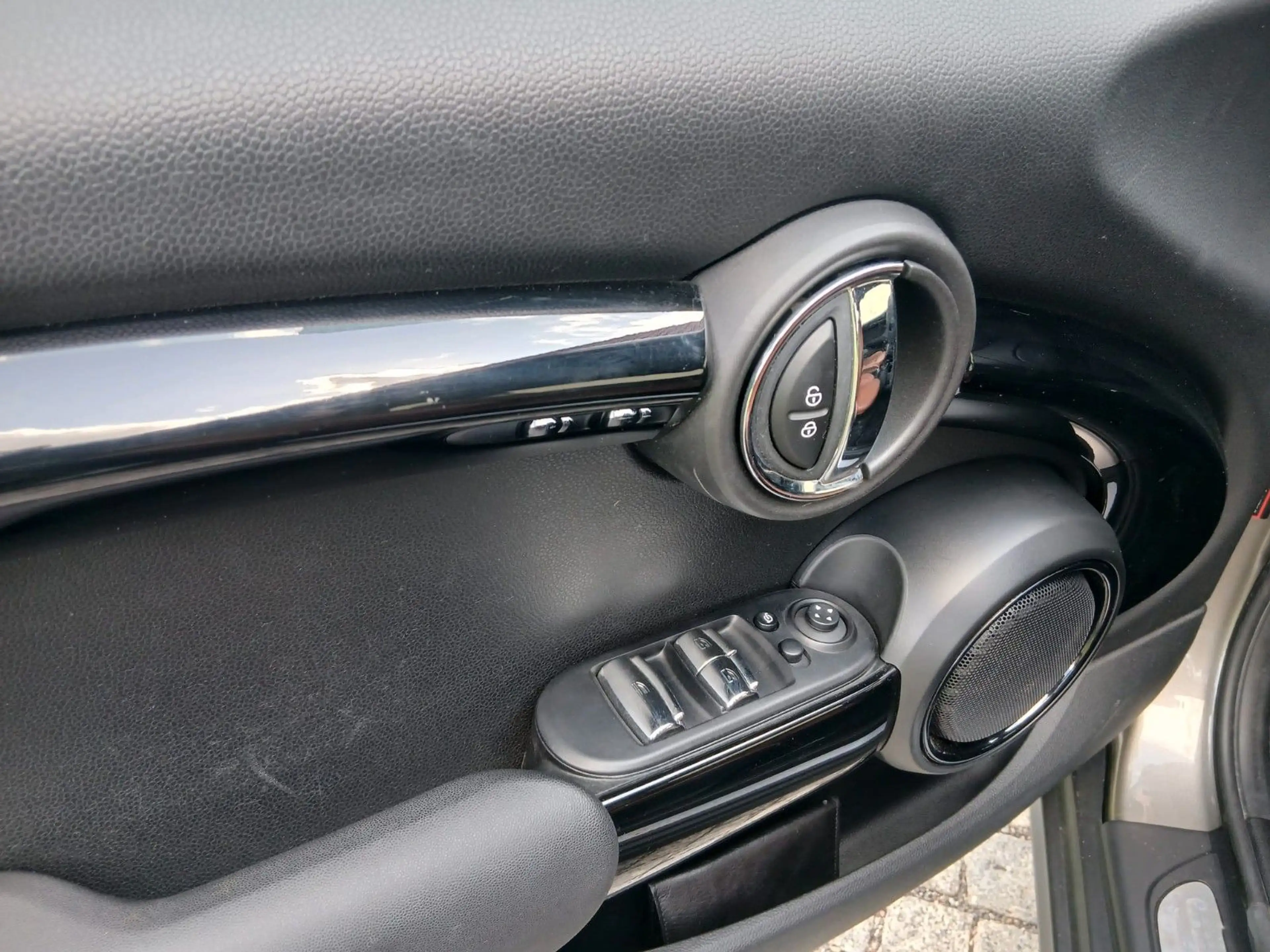 MINI Cooper S Cabrio — photo 11