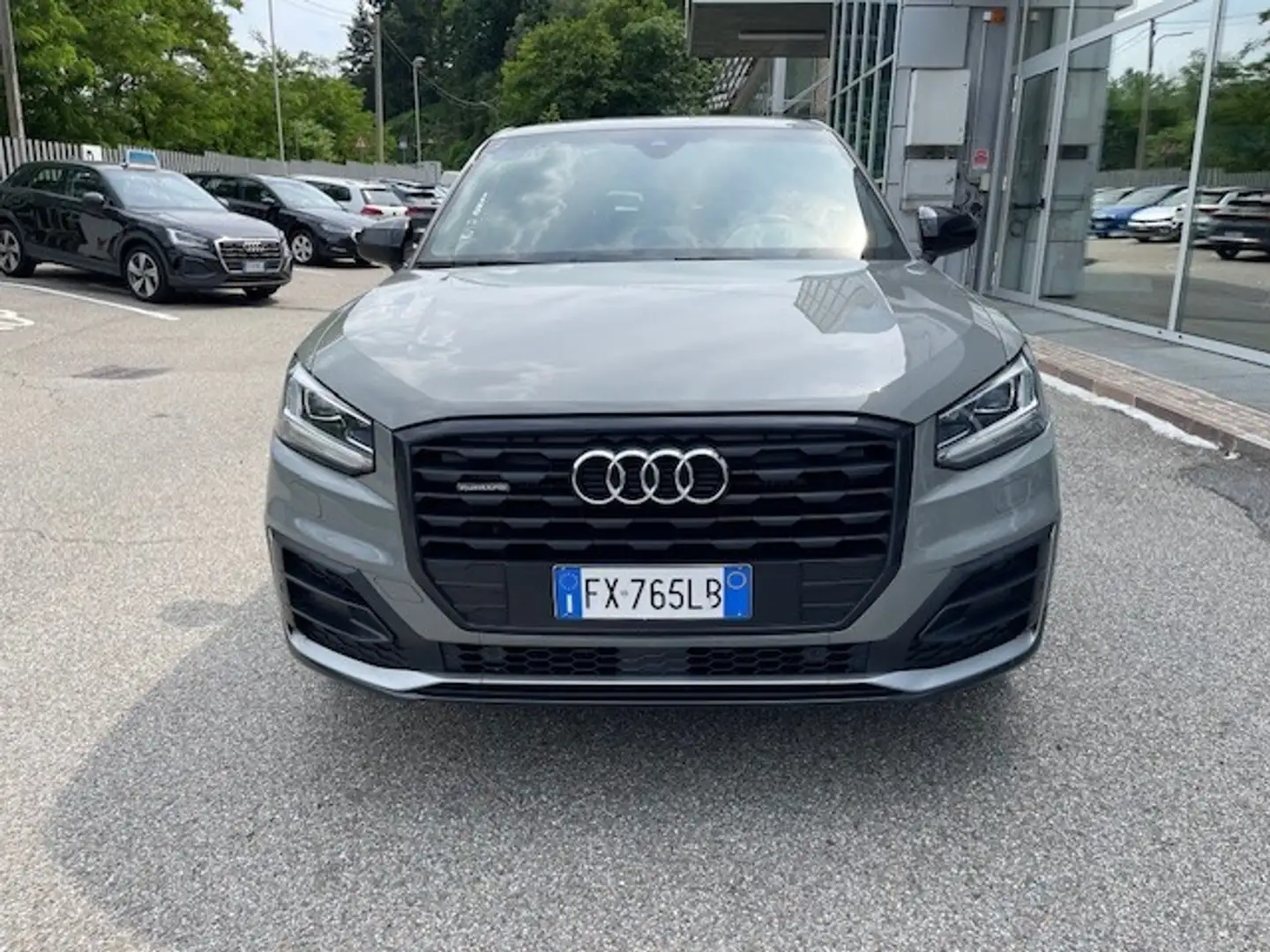 Audi Q2 40 TFSI S-line edition quattro s-tronic Grigio - 2