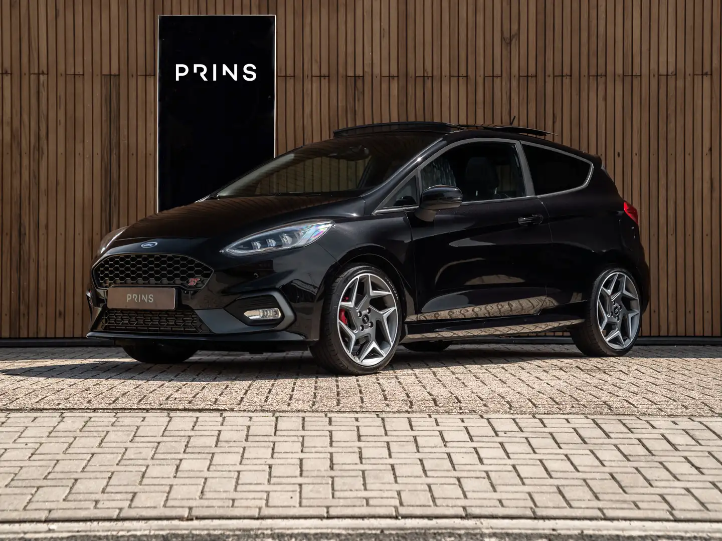 Ford Fiesta ST | Performance Pack | Pano-dak | B&O | 2e eigena Zwart - 1