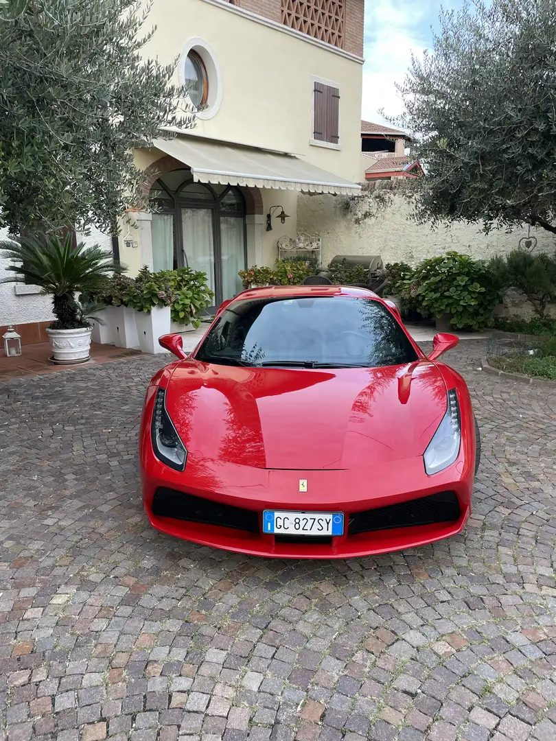 Ferrari 488 Coupe 3.9 GTB dct - 1