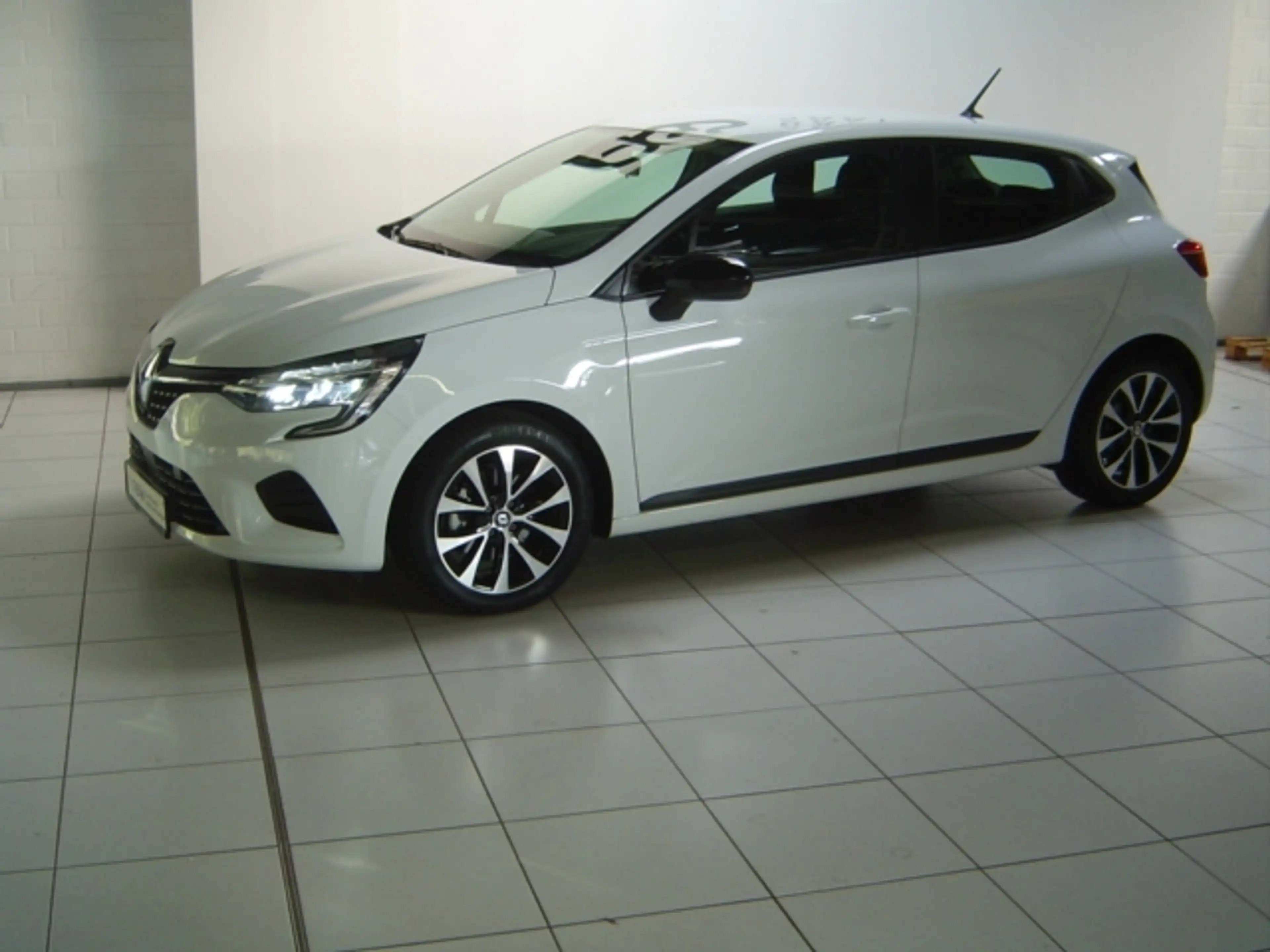 Renault Clio V 140 TCe Equilibre+Klima+ LED Apple CarPlay ..Aut — photo 10