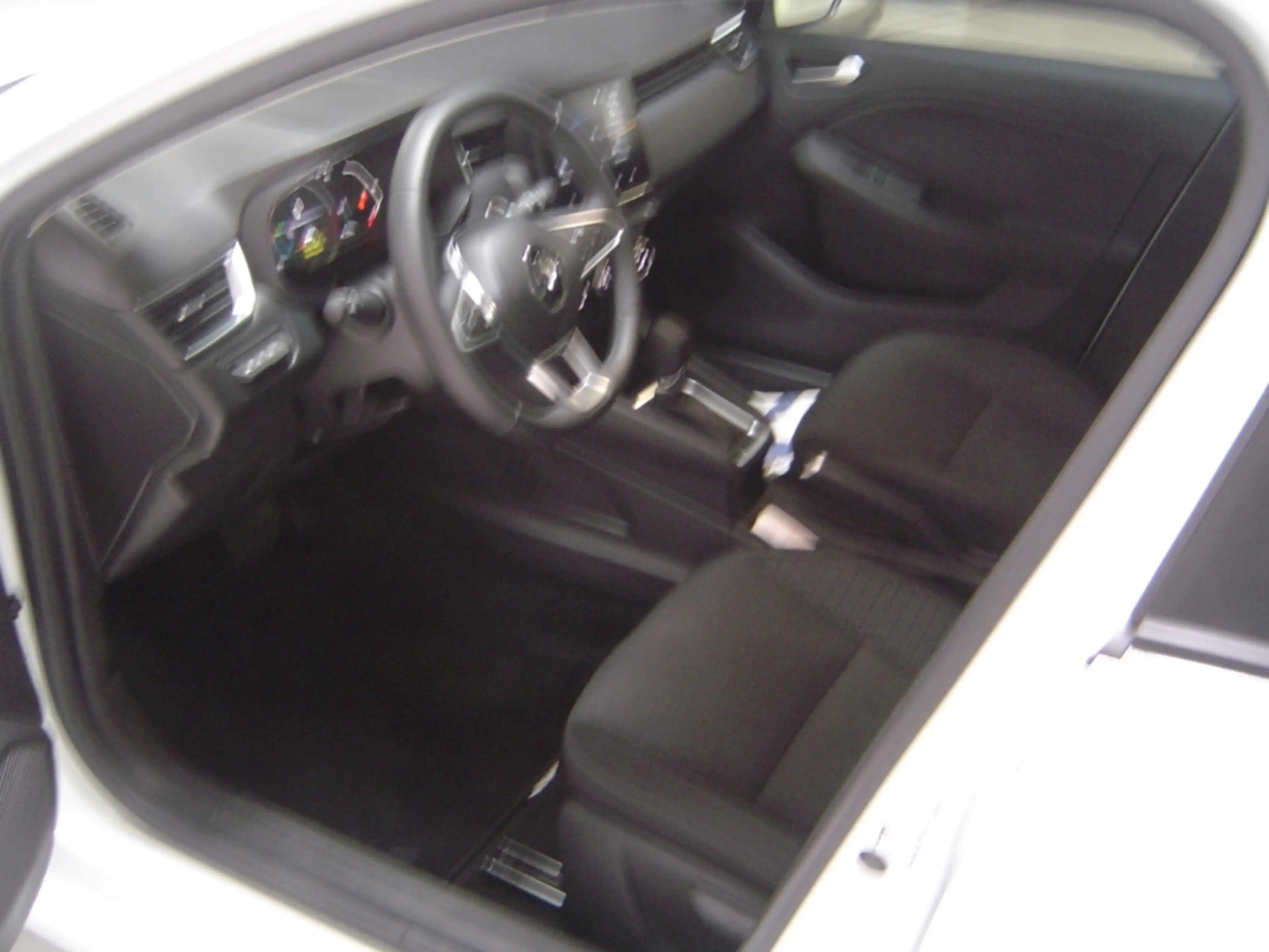 Renault Clio V 140 TCe Equilibre+Klima+ LED Apple CarPlay ..Aut — photo 15