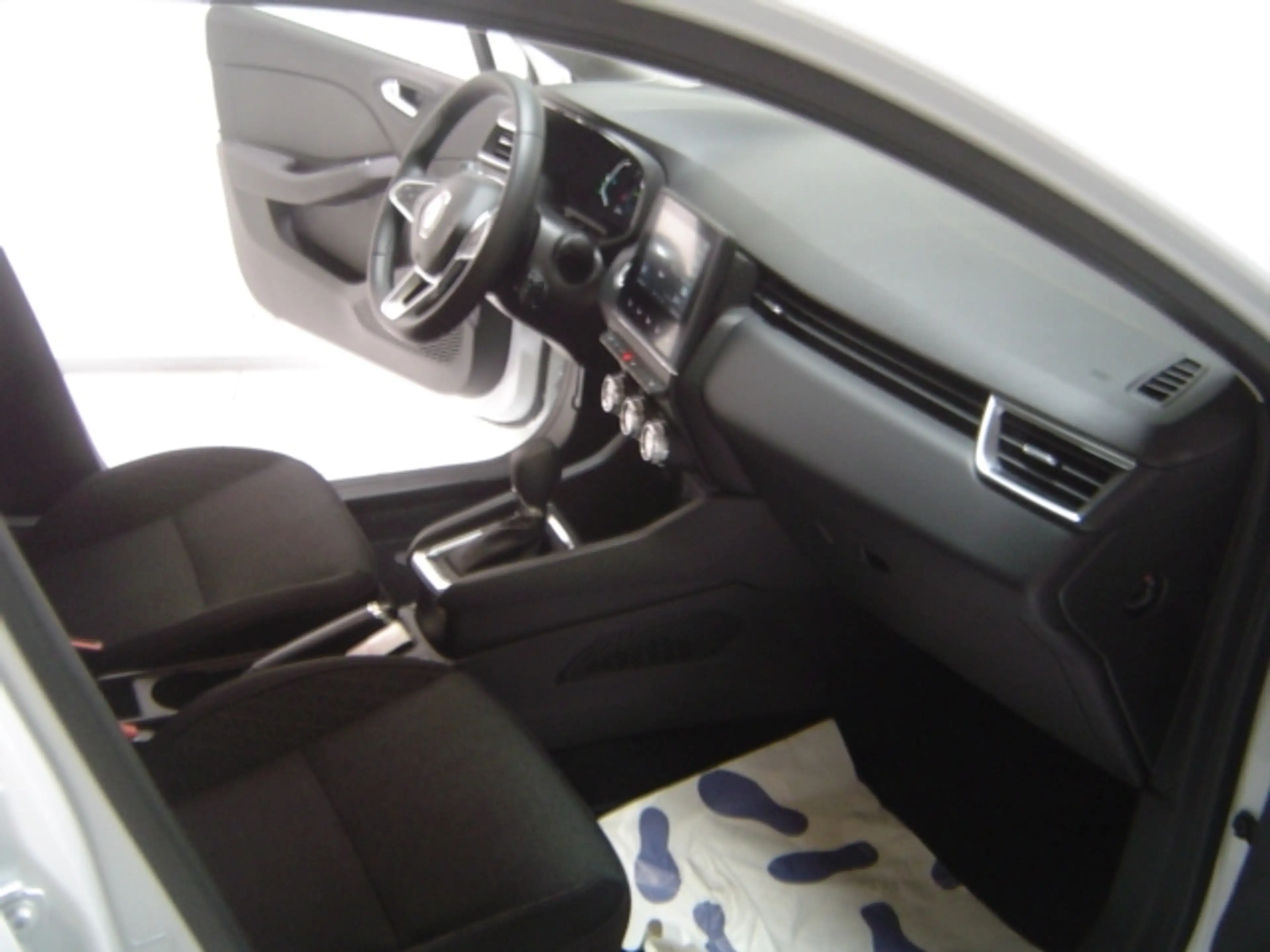Renault Clio V 140 TCe Equilibre+Klima+ LED Apple CarPlay ..Aut — photo 11