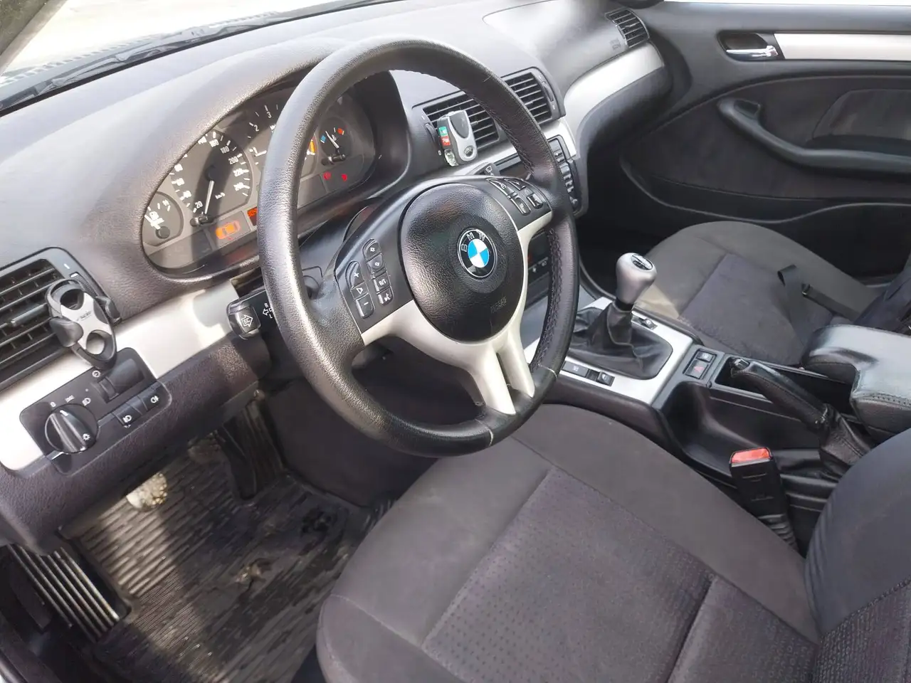 BMW 330 Serie 3 E46 Berlina 330xd FL, foto 7