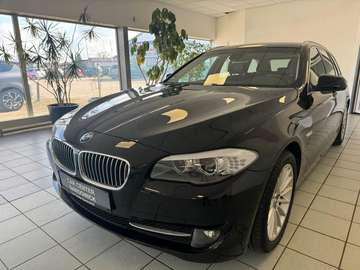 5 Touring 528 i   **Leder+Xenon+Navi**