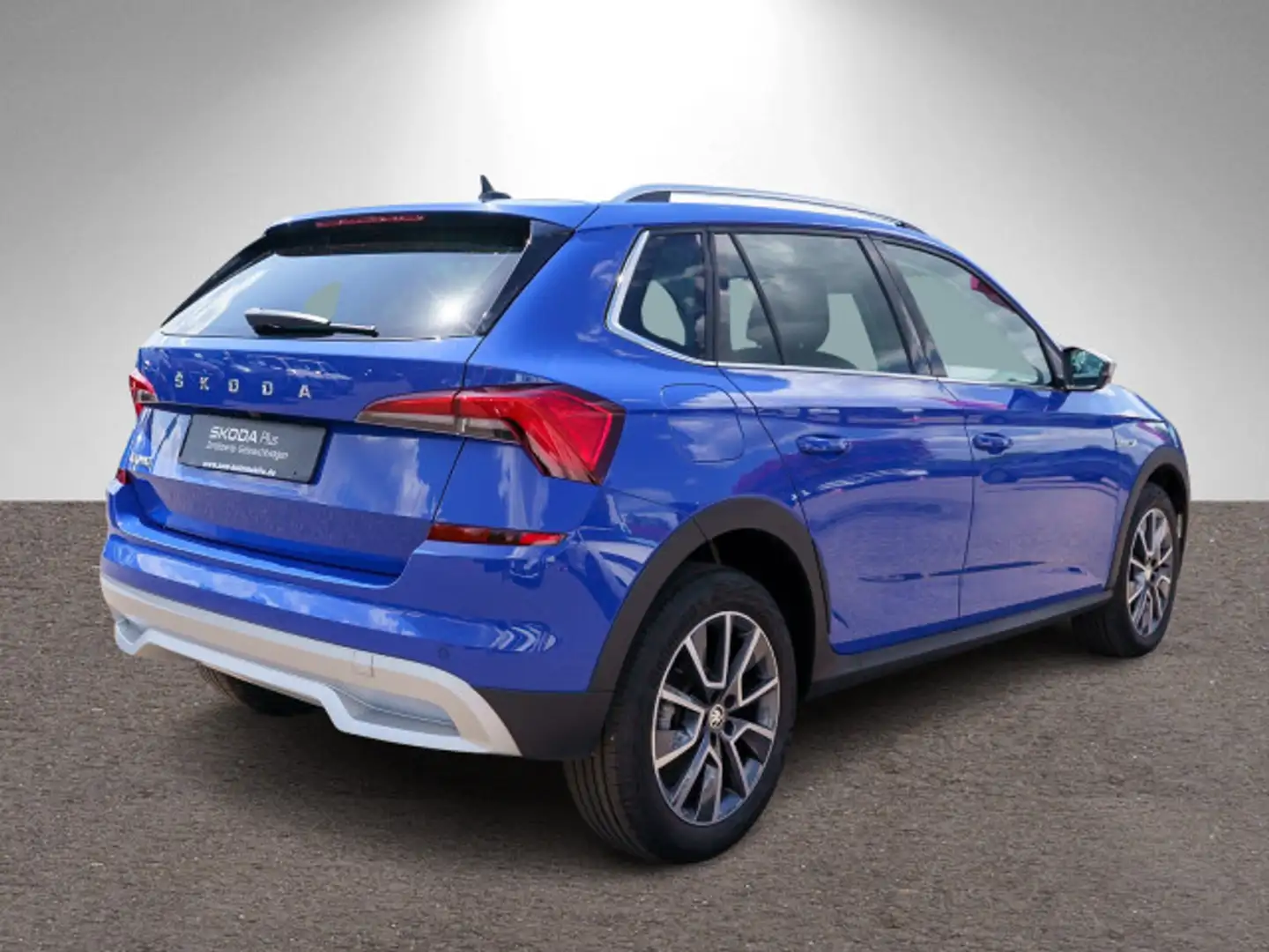 Skoda Kamiq Scoutline 1,5 TSI DSG LED NAVI RFK PDC SHZ Blau - 2