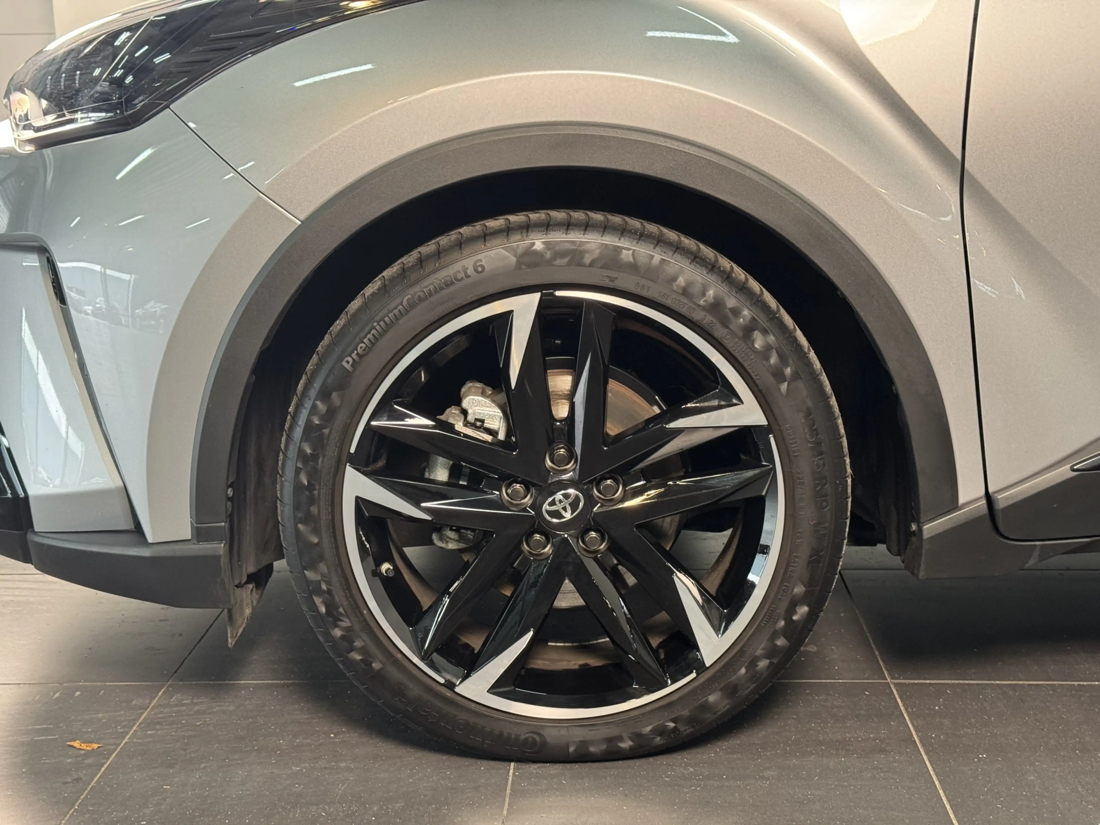 Toyota C-HR 2.0 Hybrid GR-Sport | GR Sport Pack | Trekhaak | E — photo 4