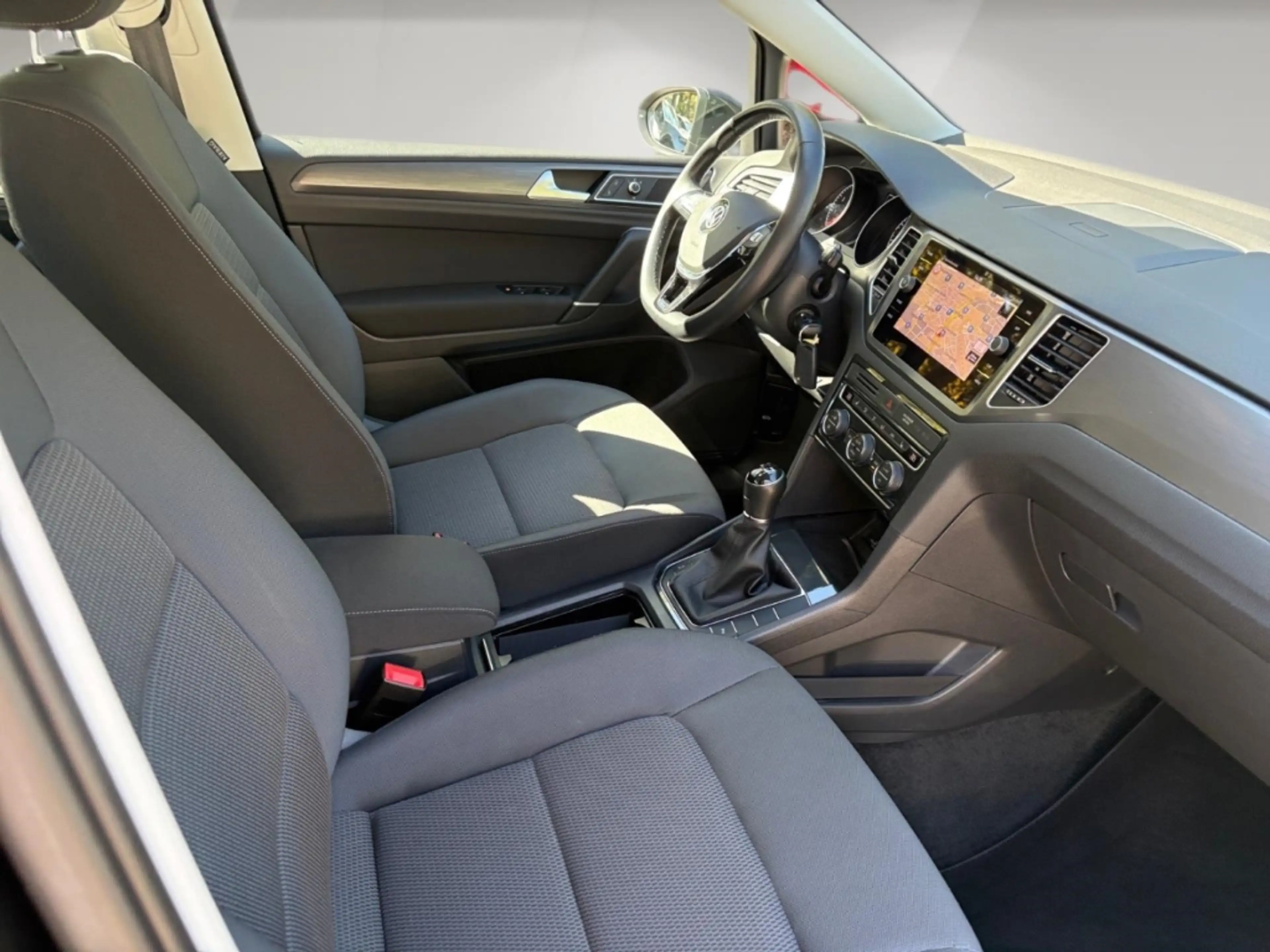 Volkswagen Golf Sportsvan VII Comfortline ''Navigation+Climatronic+GJR+PPv&h — photo 15