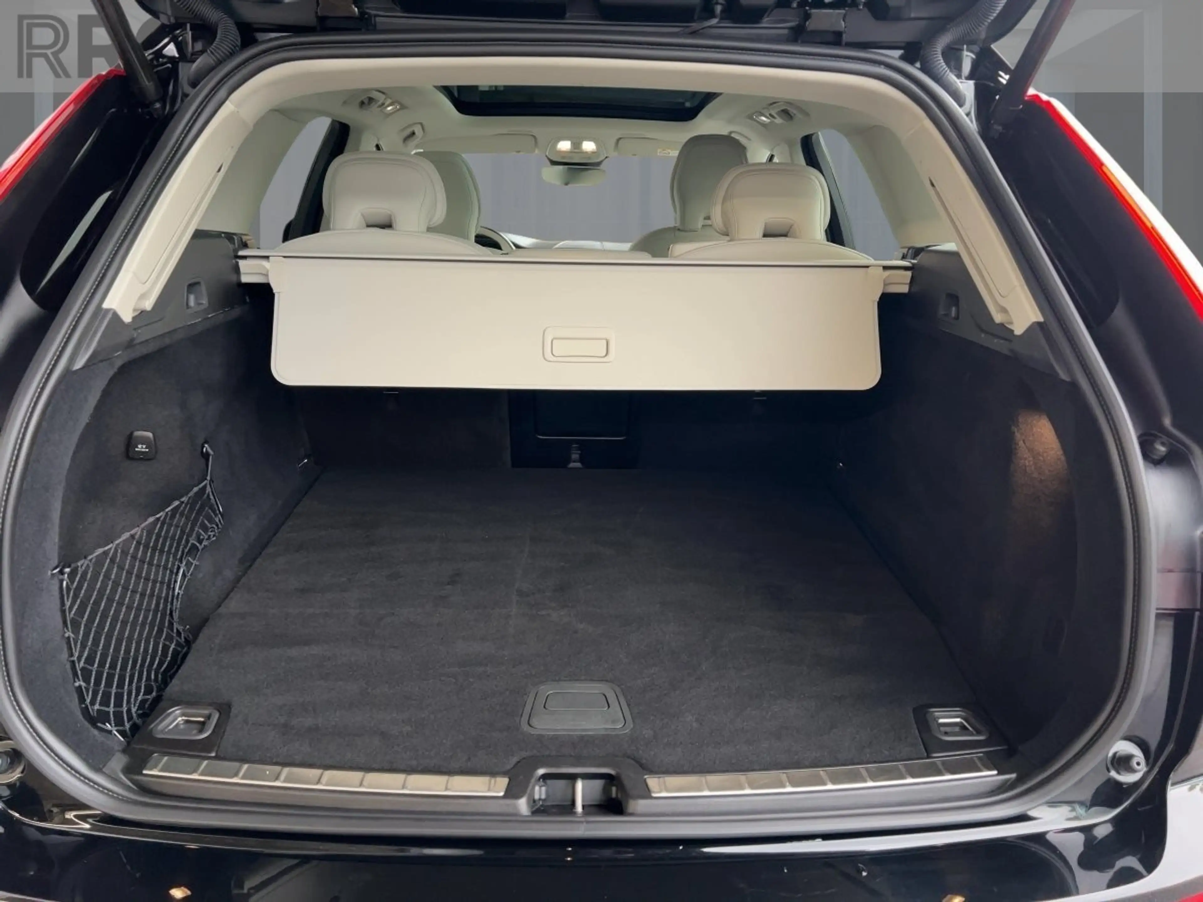 Volvo XC60 XC60 Rückfahrkamera PDC ABS Fahrerairbag ESP ASR — photo 20