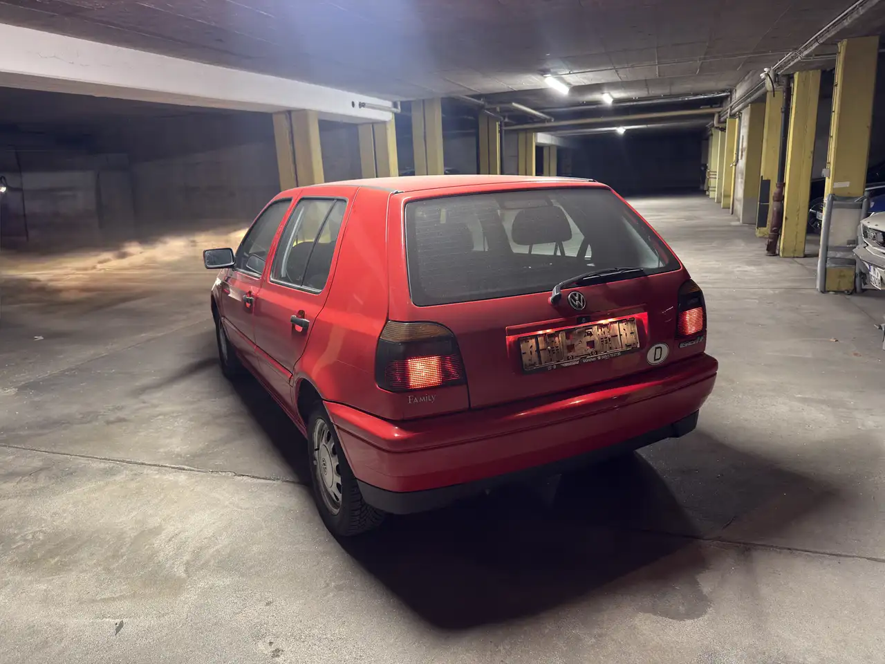 Volkswagen Golf 1.8 (Klima) Family -Rentnerfahrzeug - nur 95.683km, foto 5