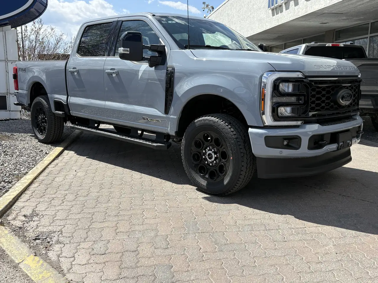 Ford F 350 снимка Ford F 350