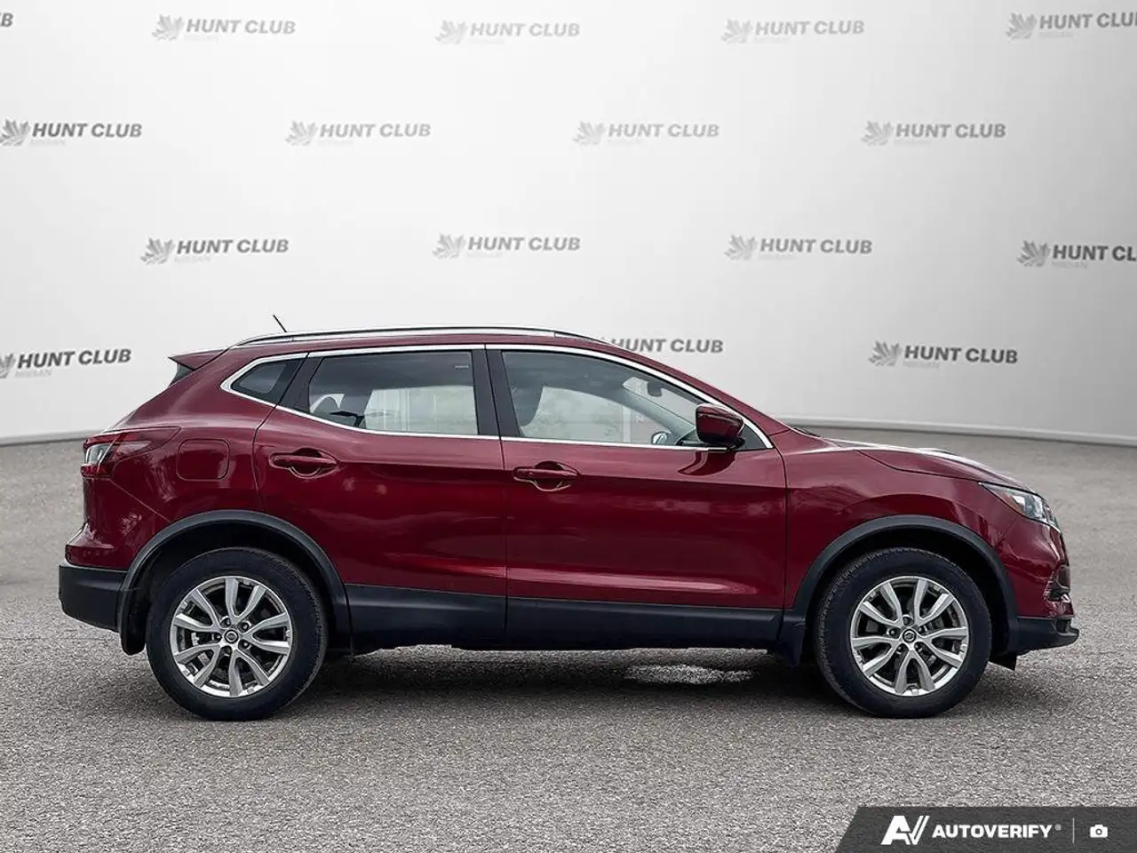 Nissan Qashqai снимка Nissan Qashqai