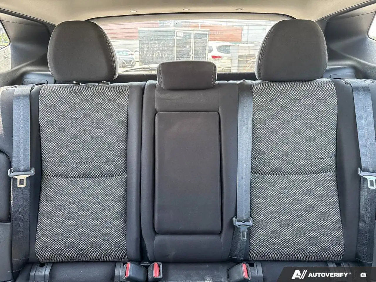 Nissan Qashqai снимка Nissan Qashqai