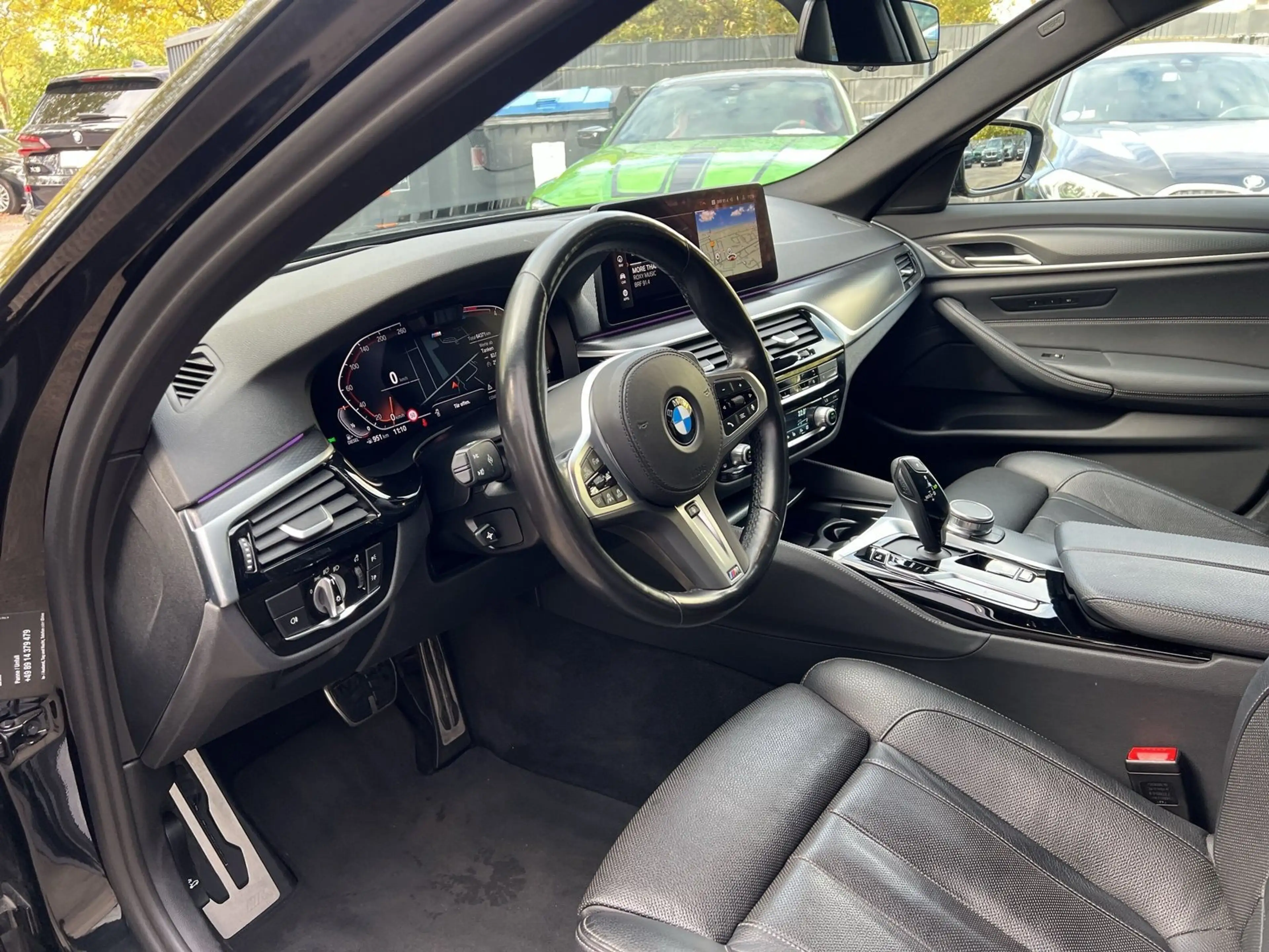 BMW 520 d M Sport Pano HeadUp AHK — photo 8
