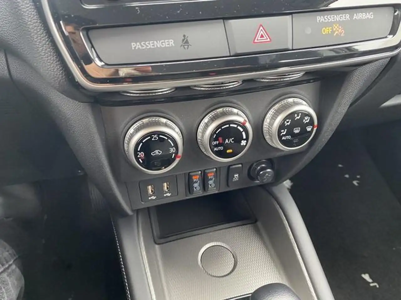 Mitsubishi RVR снимка Mitsubishi RVR