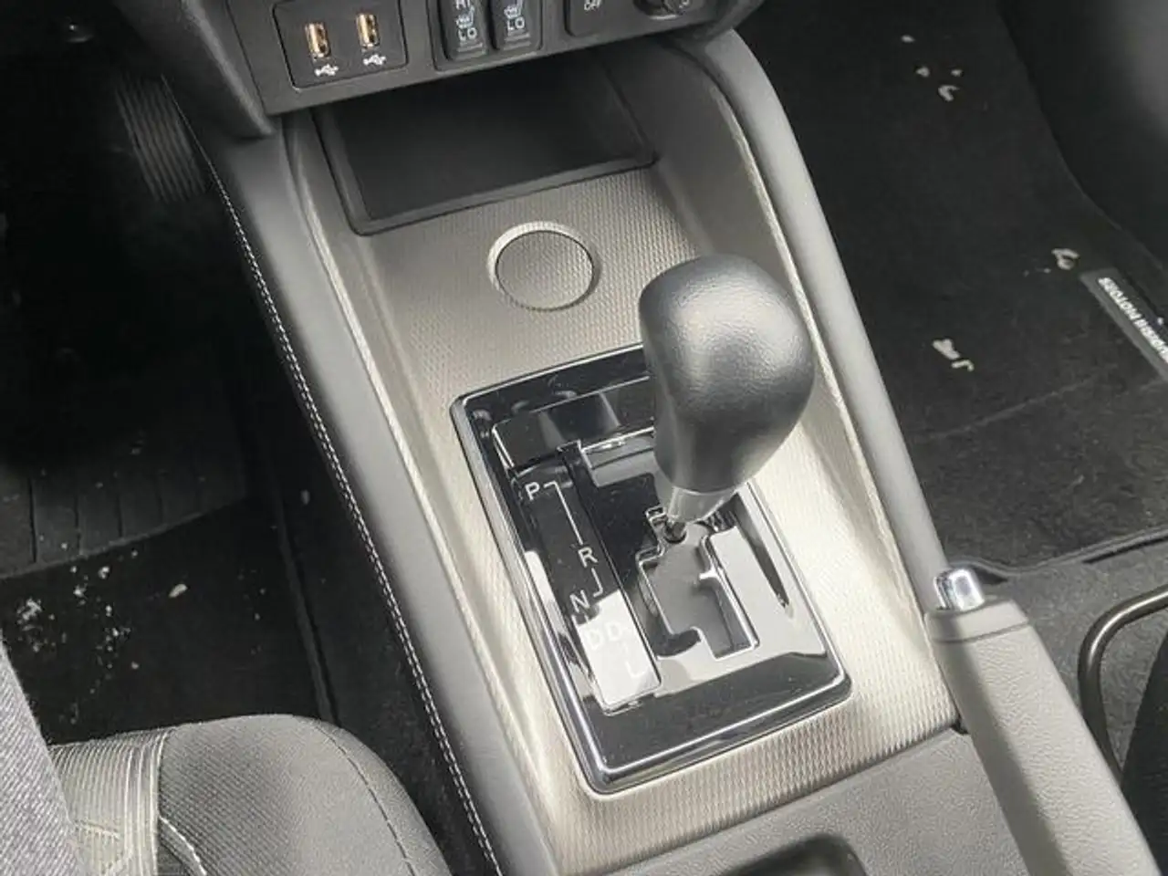 Mitsubishi RVR снимка Mitsubishi RVR