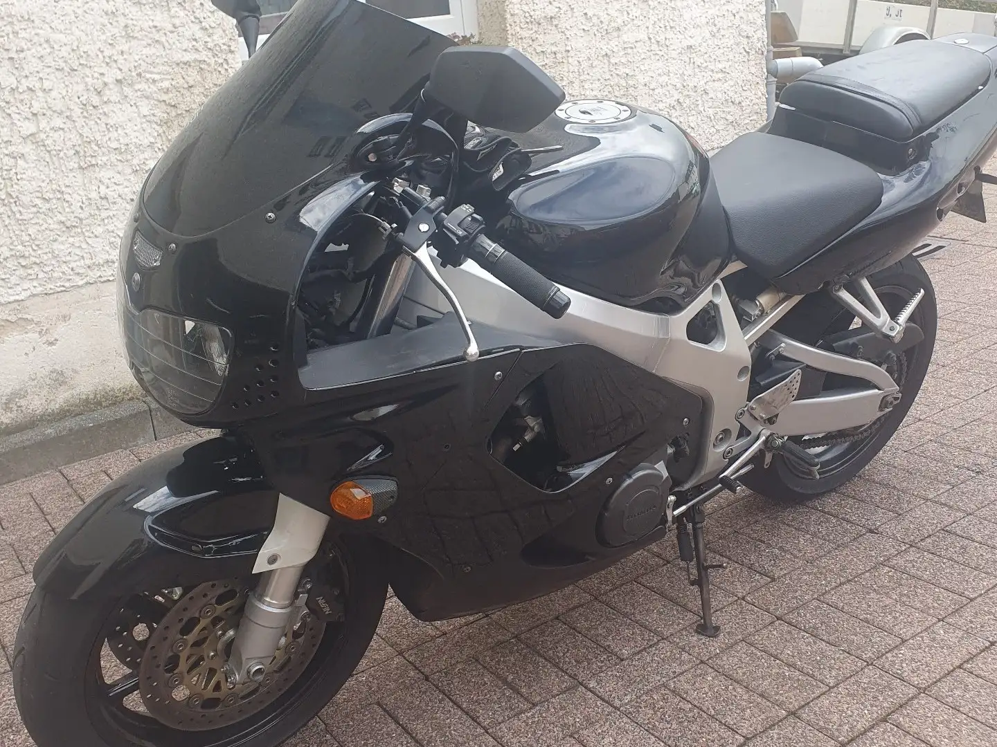 Honda CBR 900 Noir - 1