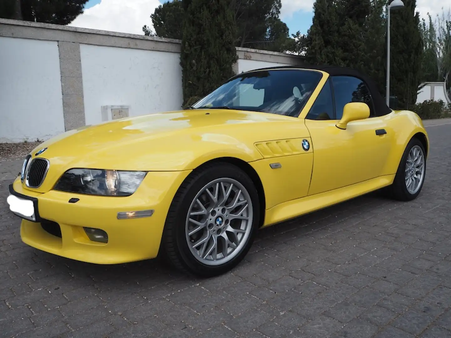 BMW Z3 3.0i Roadster Jaune - 2