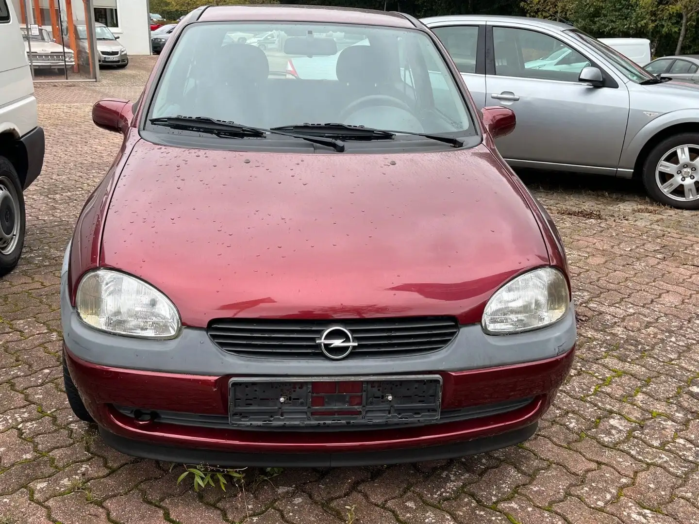 Opel Corsa Cool EDITION 100  1.Hand Rot - 1