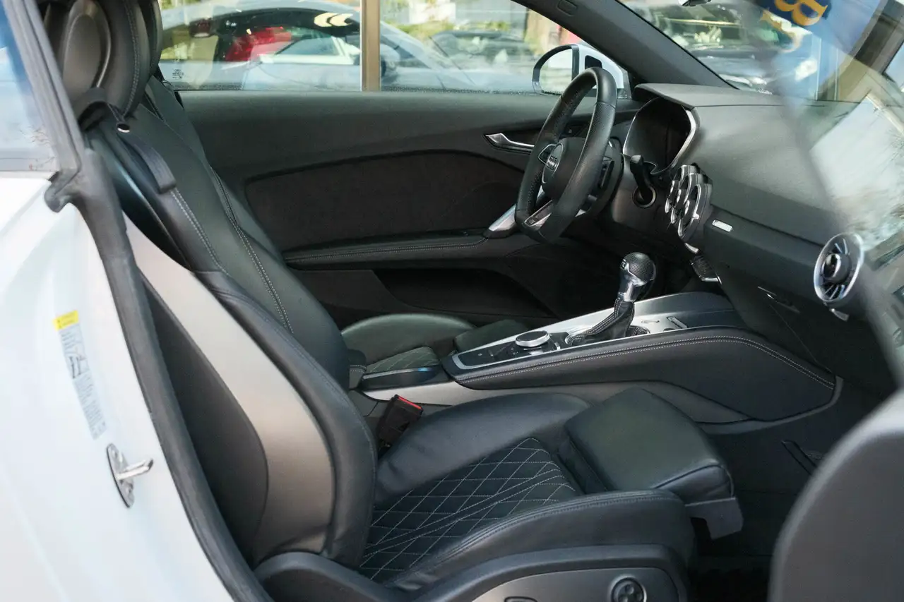 Audi TT снимка Audi TT