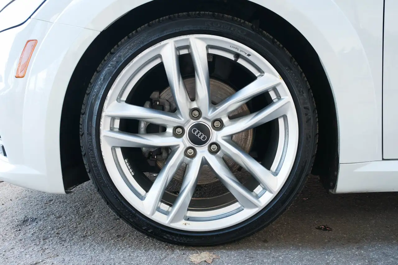 Audi TT снимка Audi TT