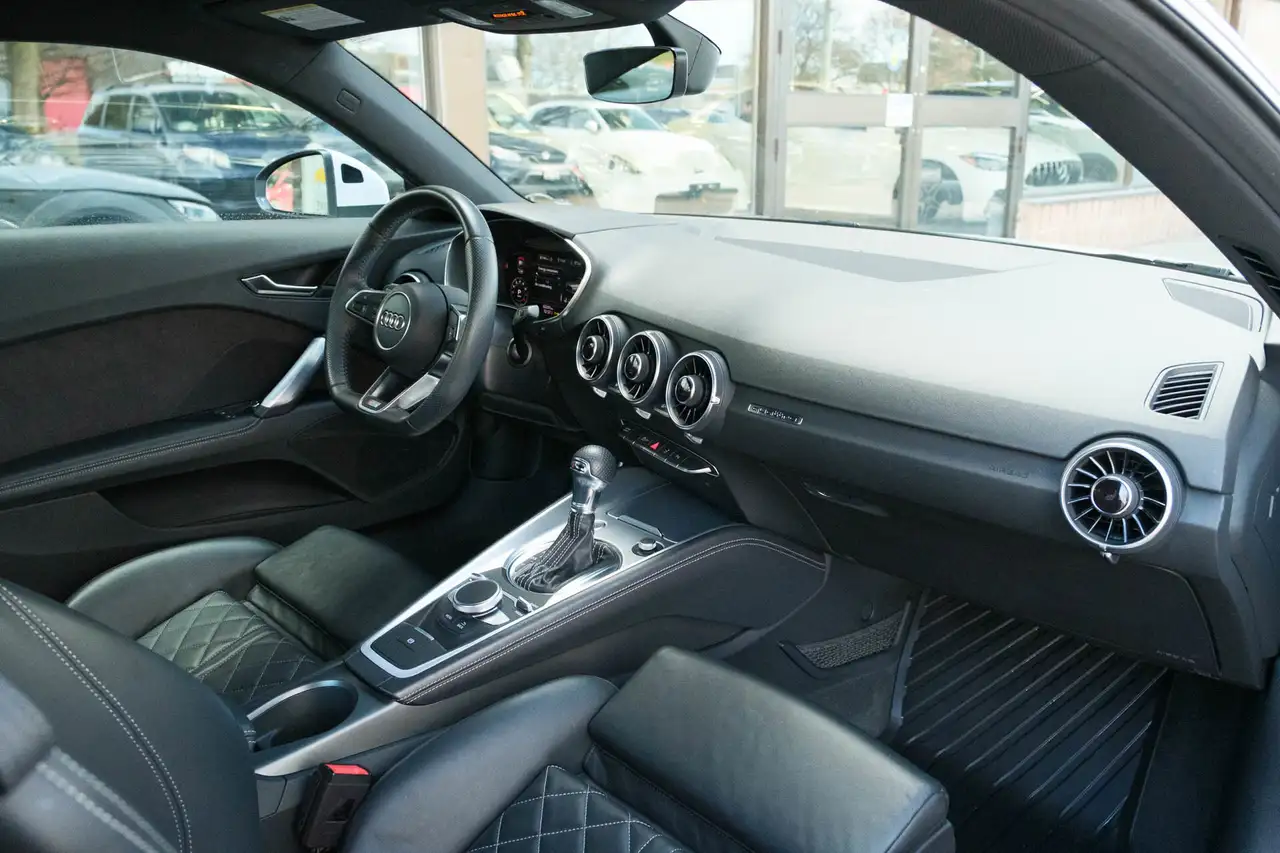Audi TT снимка Audi TT