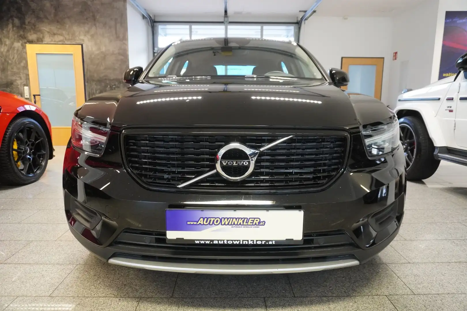 Volvo XC40 T5 Recharge PHEV R-Design/LED/Nav Noir - 2