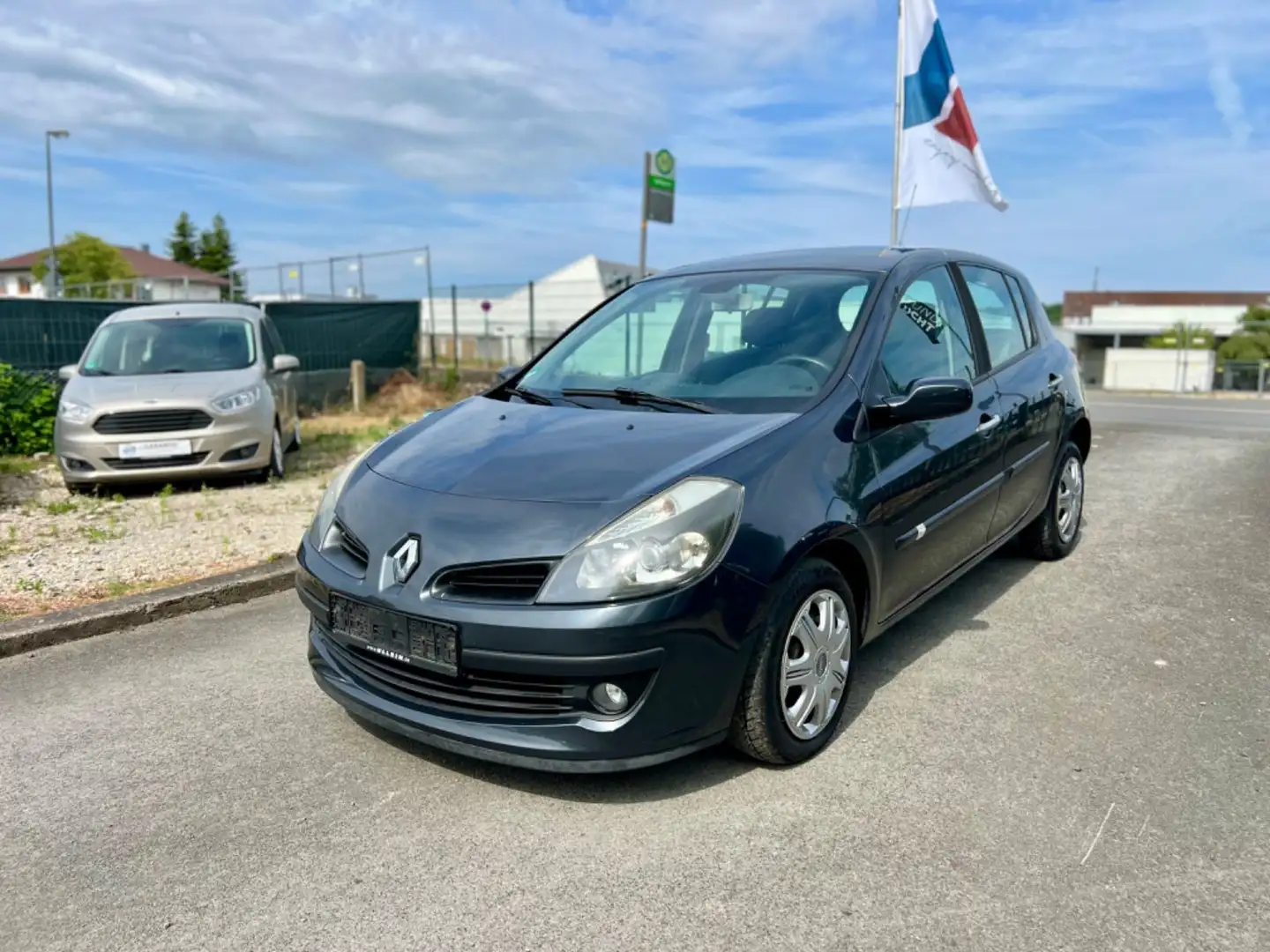 Renault Clio III Edition Dynamique *Tüv Neu* Grau - 1