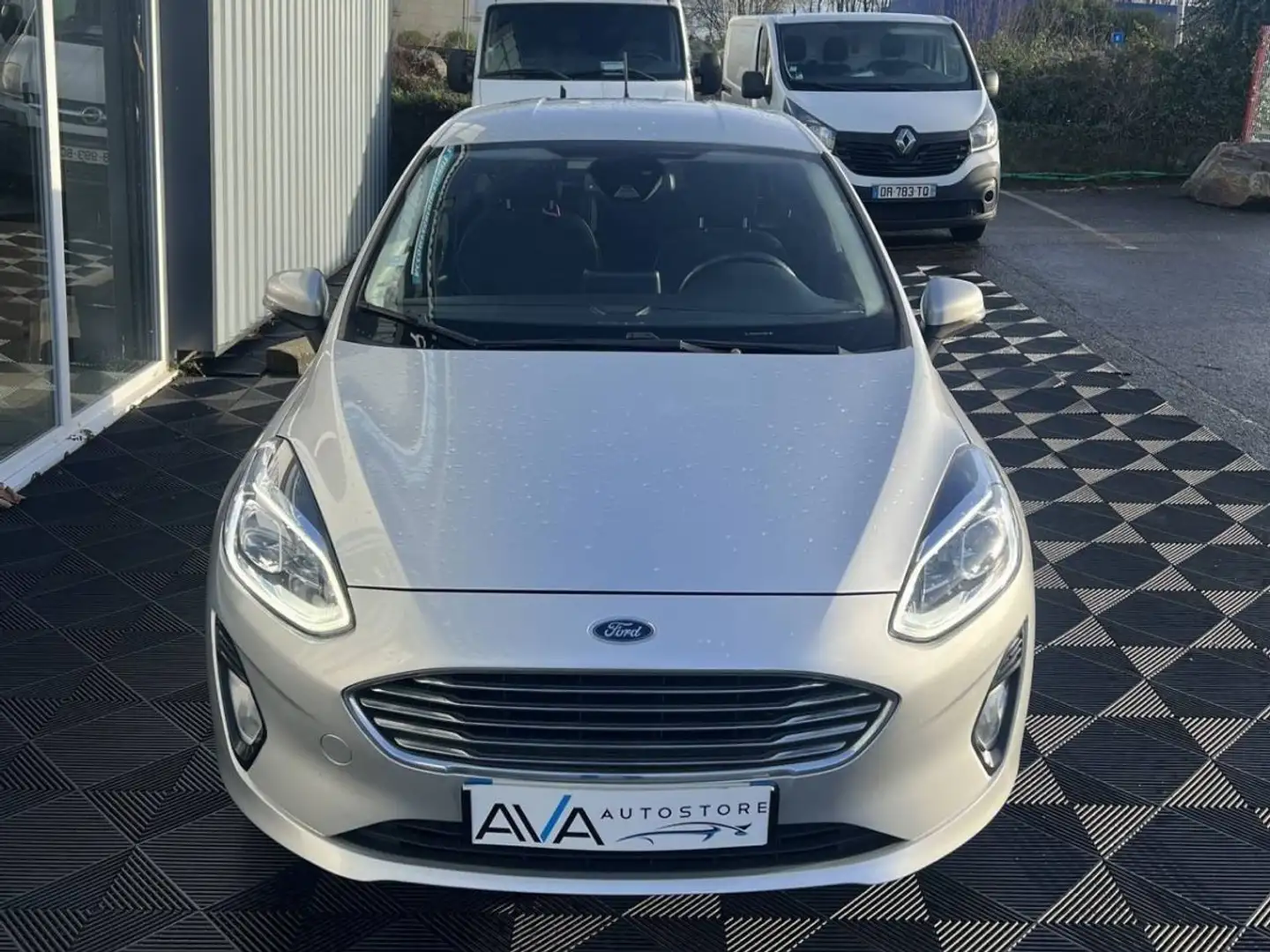 Ford Fiesta IV 1.0 EcoBoost 100ch Stop&Start Titanium 5p Gris - 2