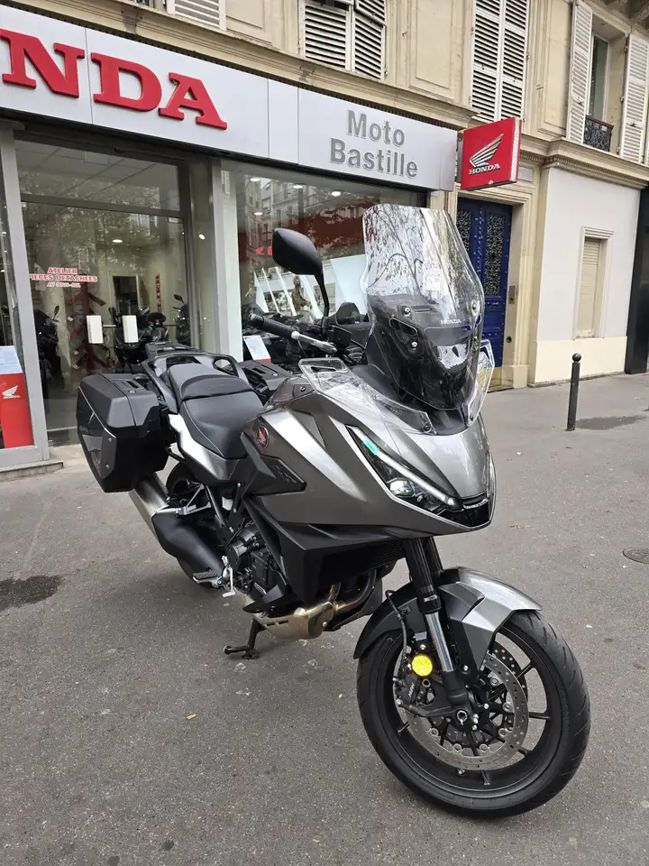 Honda NT 1100