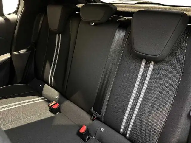 Opel Corsa view 9