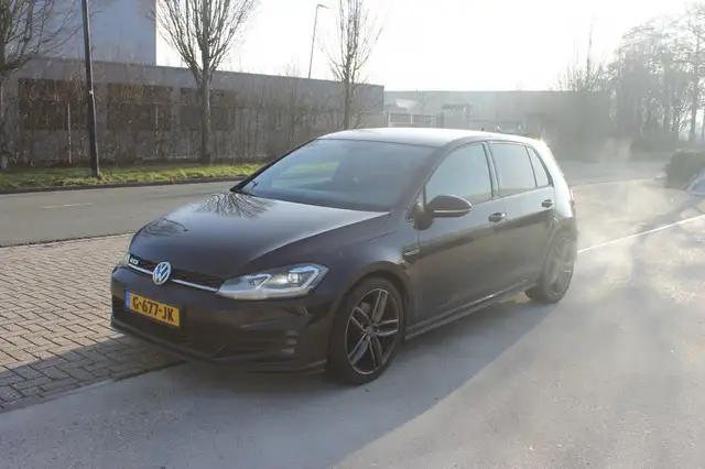 Volkswagen Golf GTD 2.0 TDI