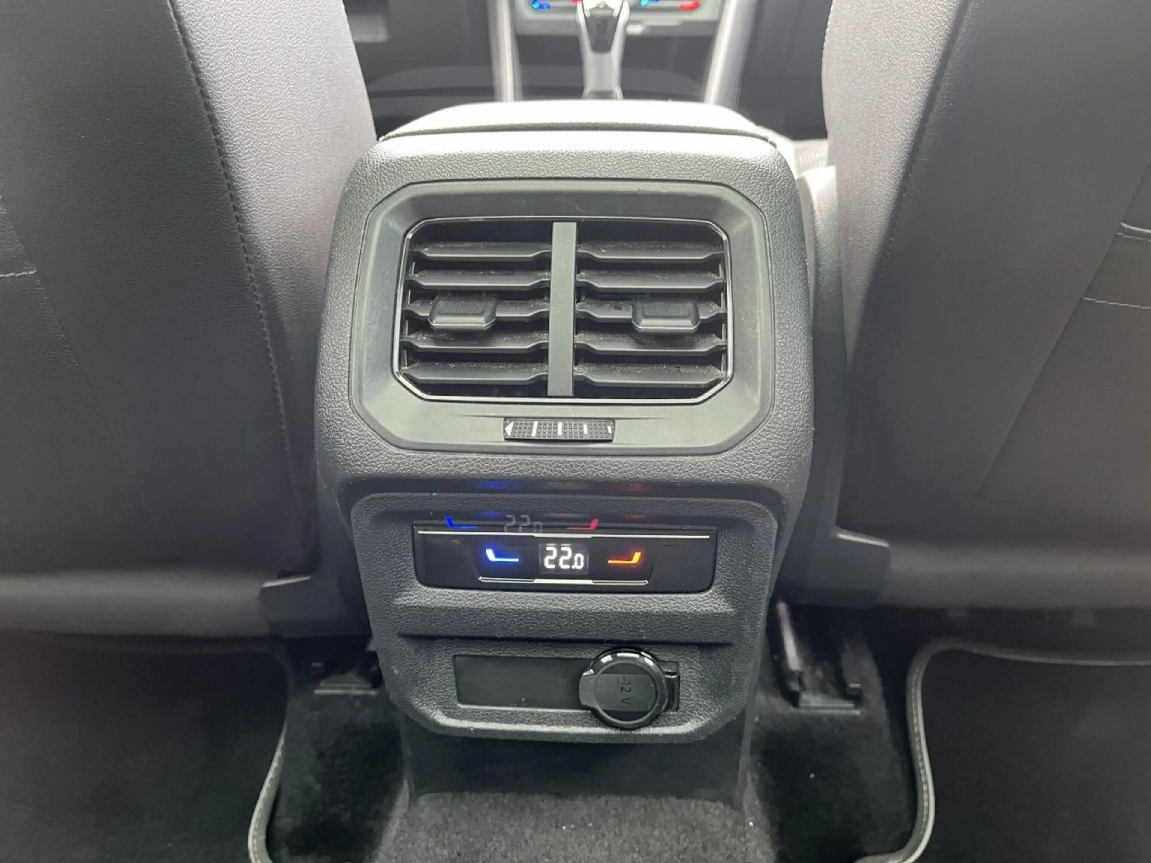 Volkswagen Tiguan Allspace 2.0 TSI R-Line 4Motion (IQLight+ — photo 14