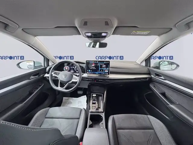 Volkswagen Golf view 11